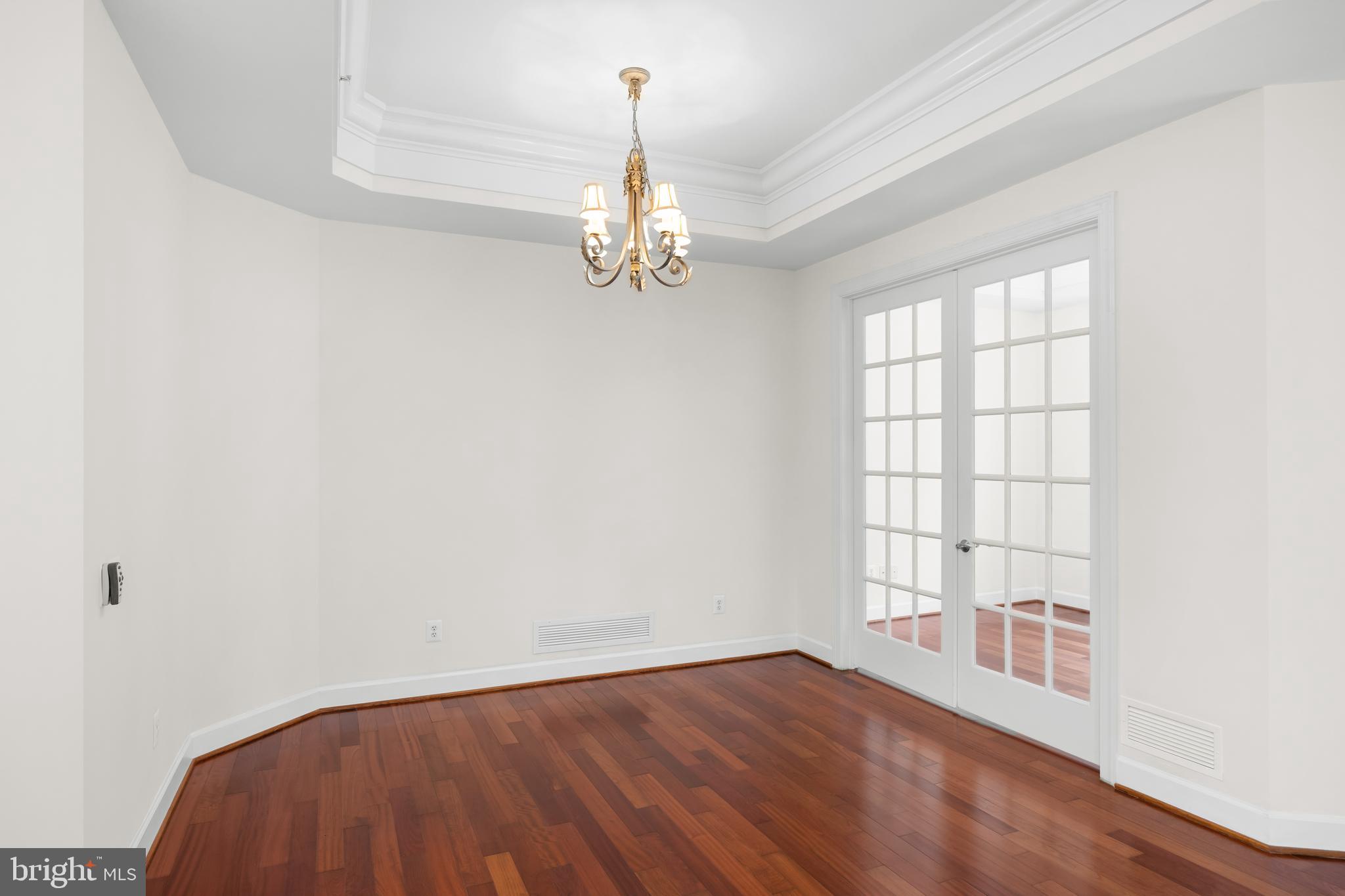 GRANDVIEW AT ANNAPOLIS TOWNE CENTRE - Residential