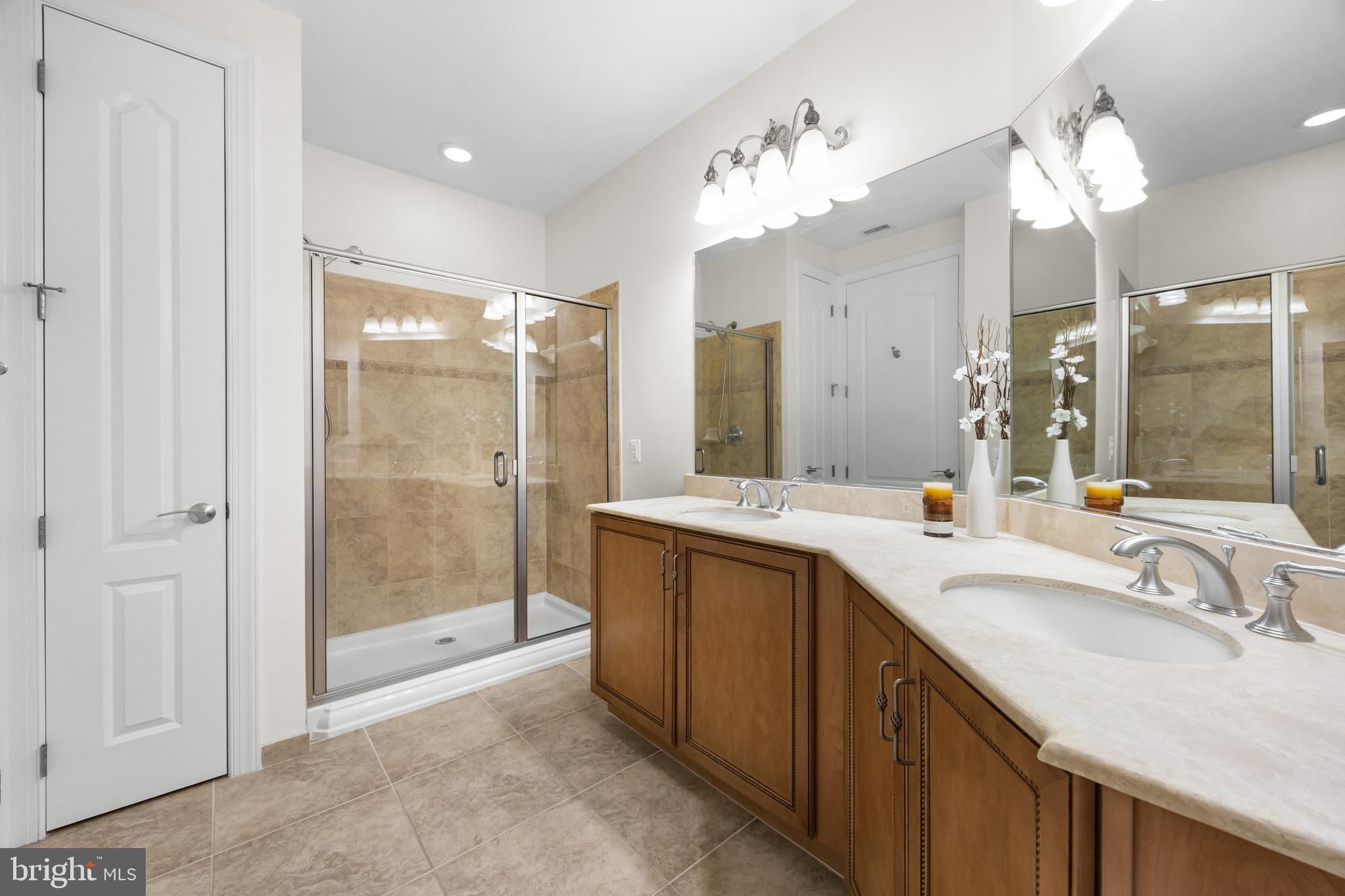 GRANDVIEW AT ANNAPOLIS TOWNE CENTRE - Residential