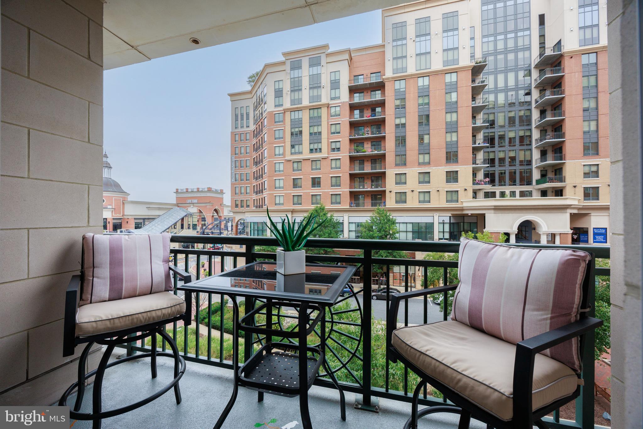GRANDVIEW AT ANNAPOLIS TOWNE CENTRE - Residential
