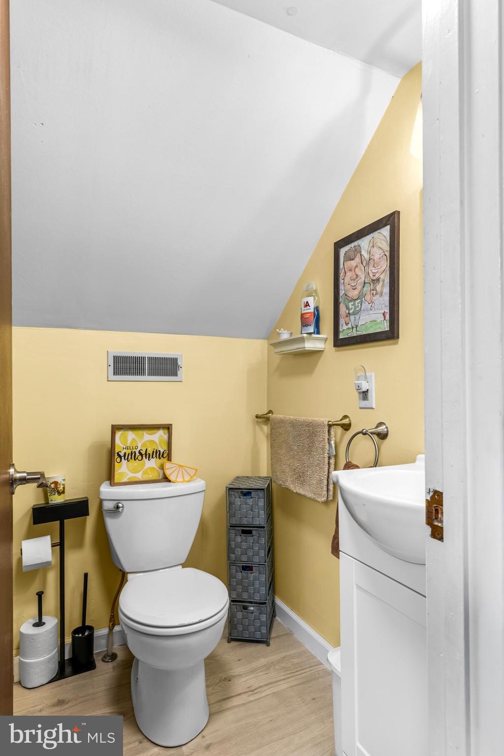 EAST HEMPFIELD TWP - Residential