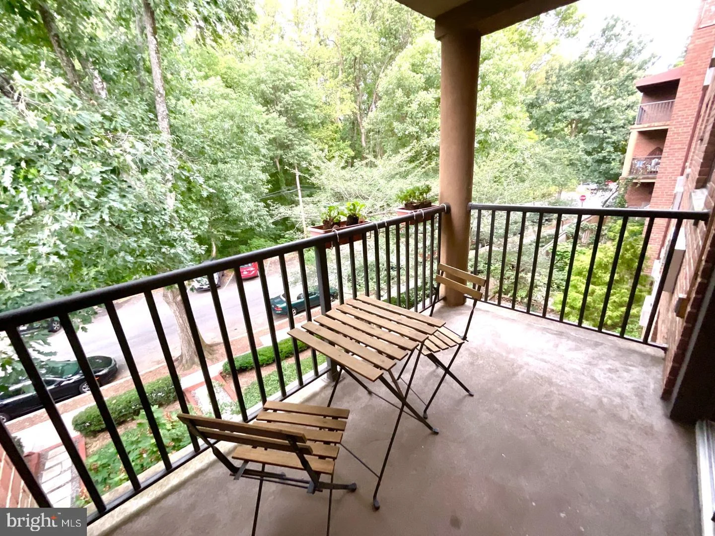 4114 Davis Place NW Unit 210, Washington, DC 20007