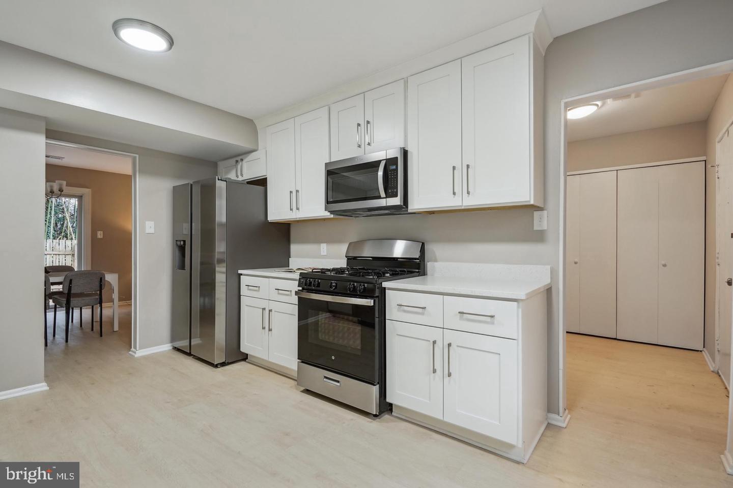 LAKE BRADDOCK - Residential Lease