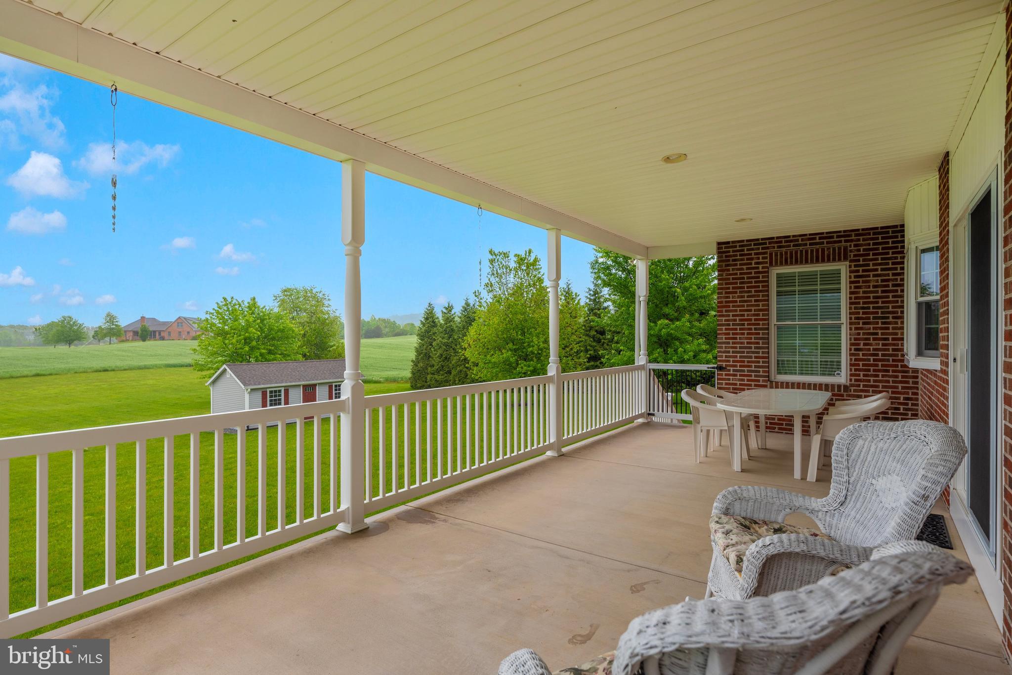 ROHRERSVILLE - Residential