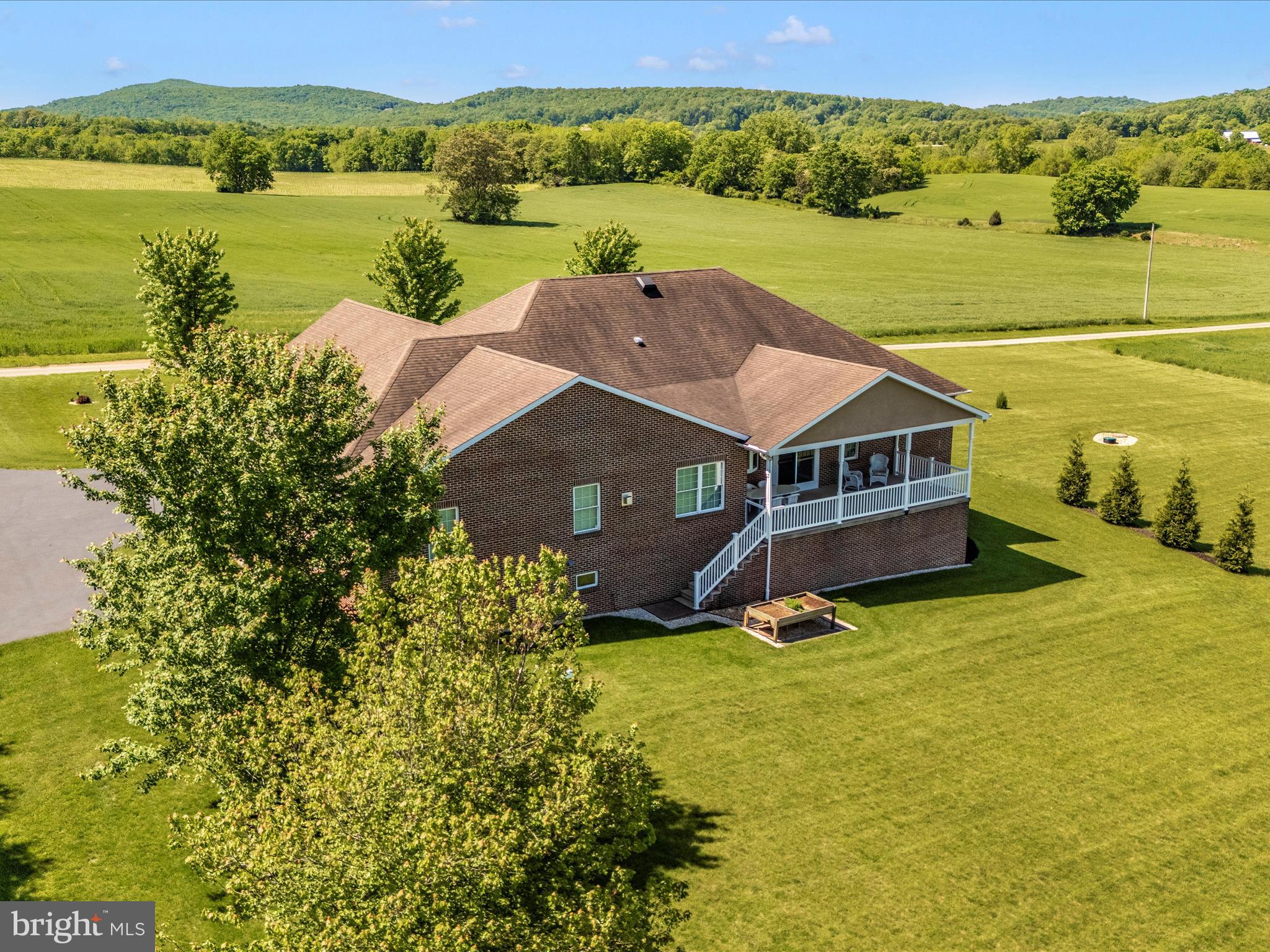 ROHRERSVILLE - Residential