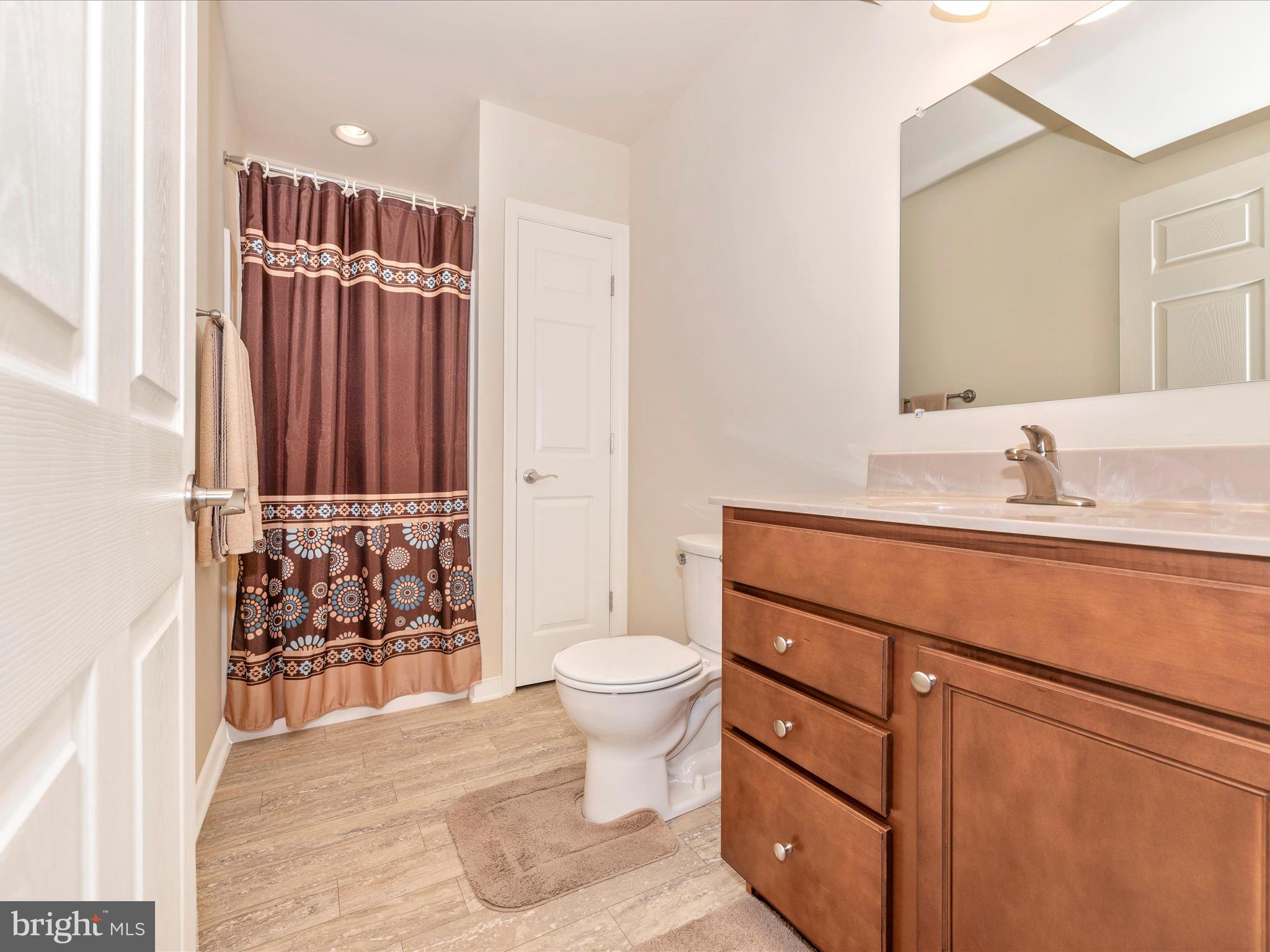 ROHRERSVILLE - Residential