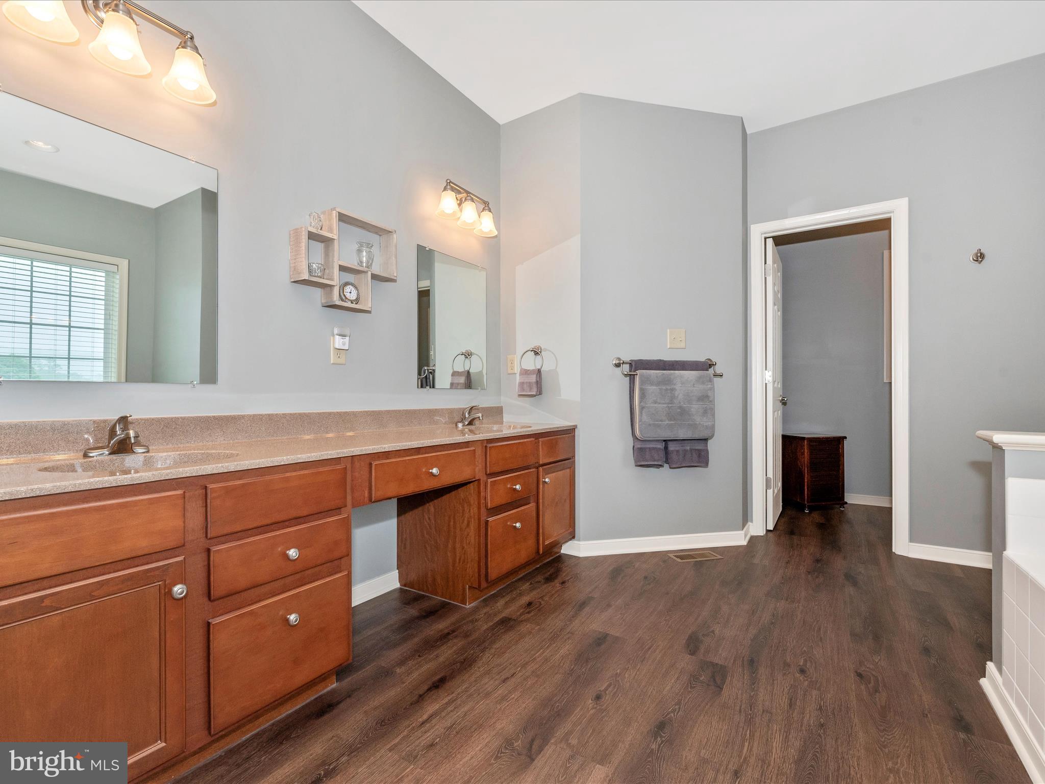 ROHRERSVILLE - Residential