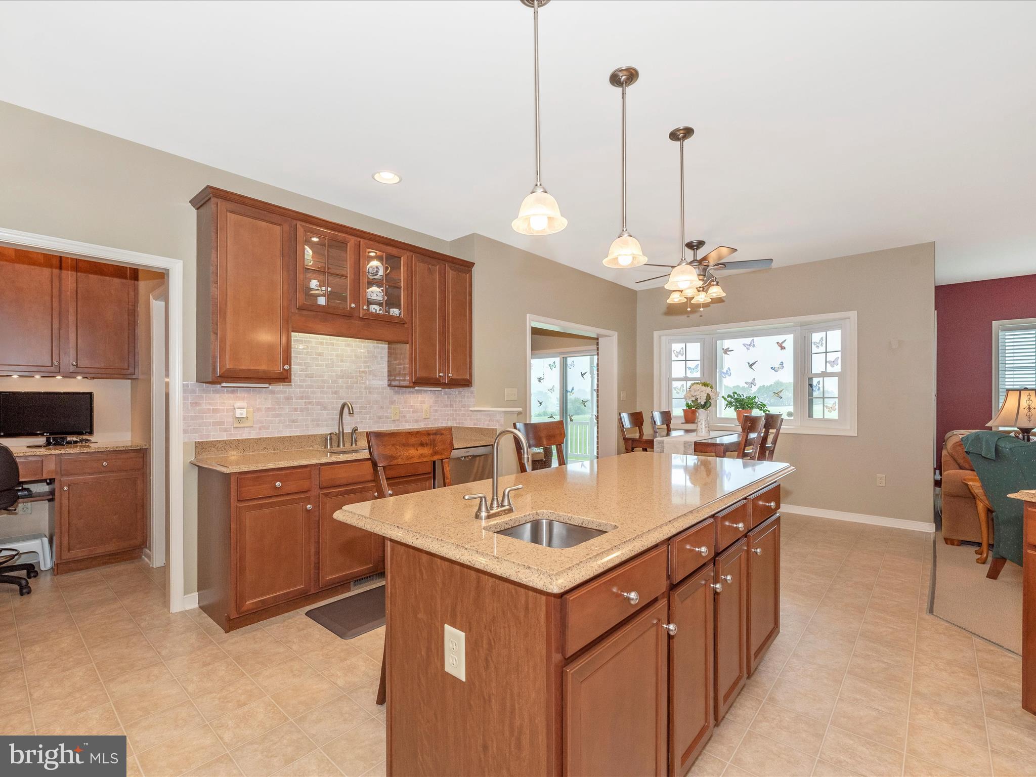 ROHRERSVILLE - Residential