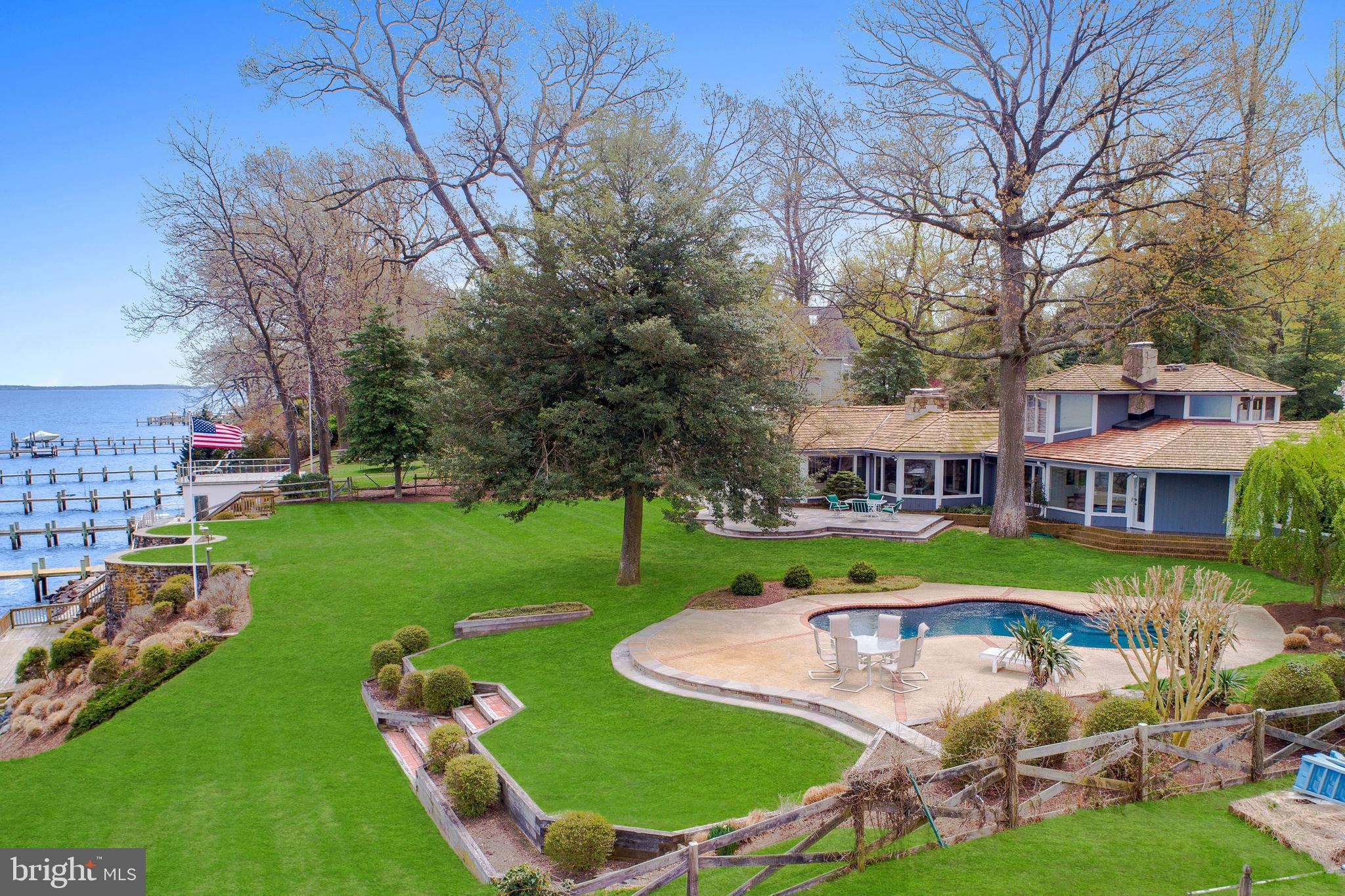 BEACON HILL - Residential