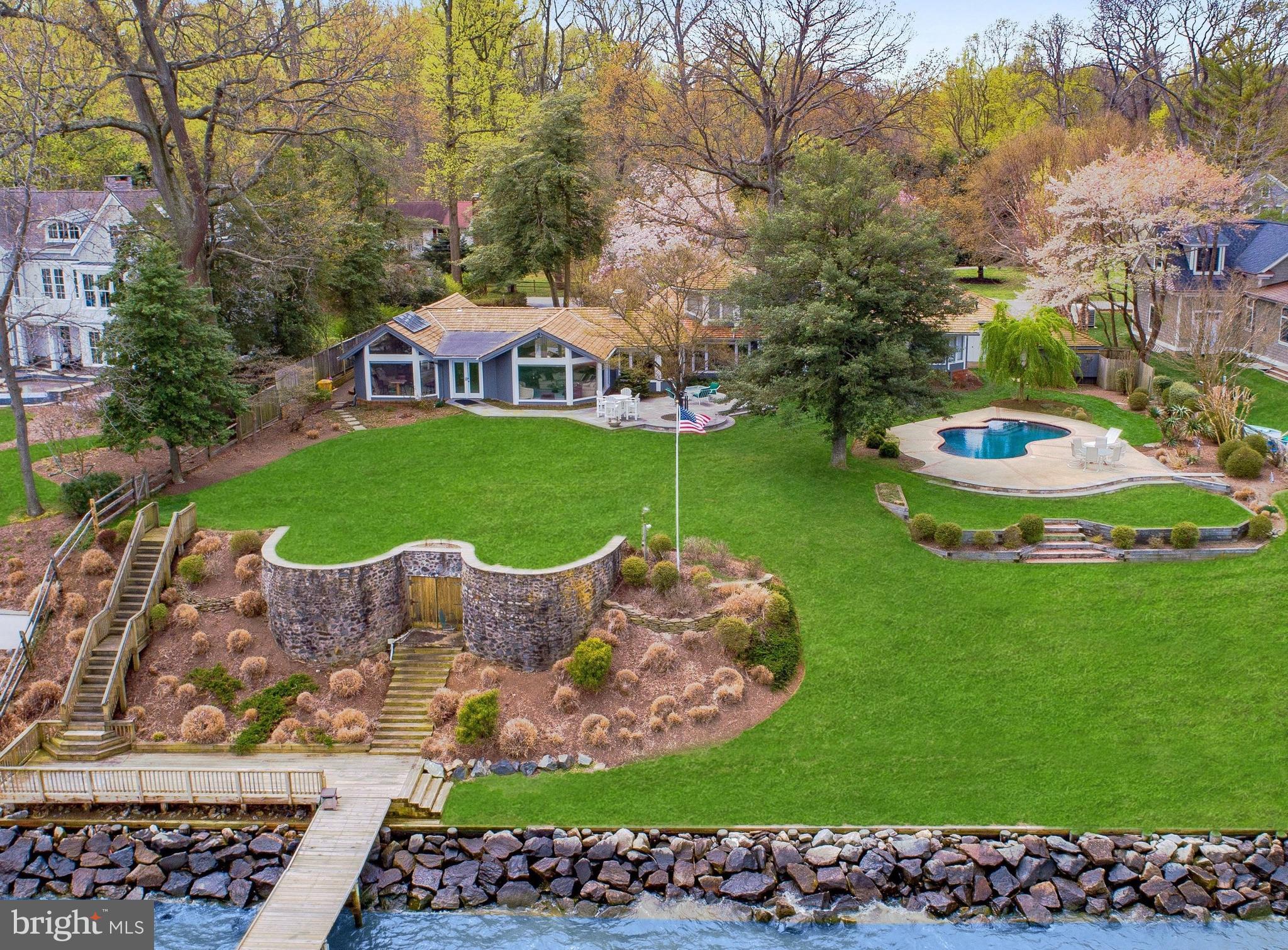 BEACON HILL - Residential