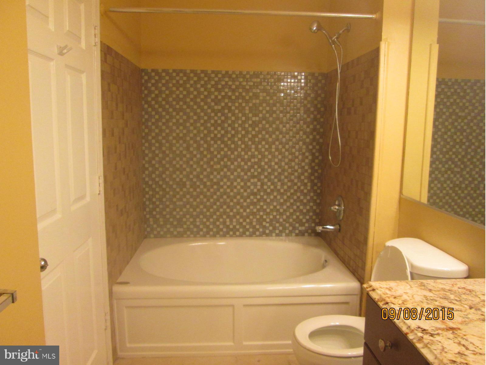 RUSSETT - Residential Lease