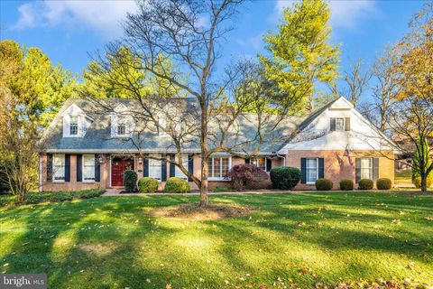 1900 MAPLEWOOD DRIVE HAGERSTOWN MD 21740