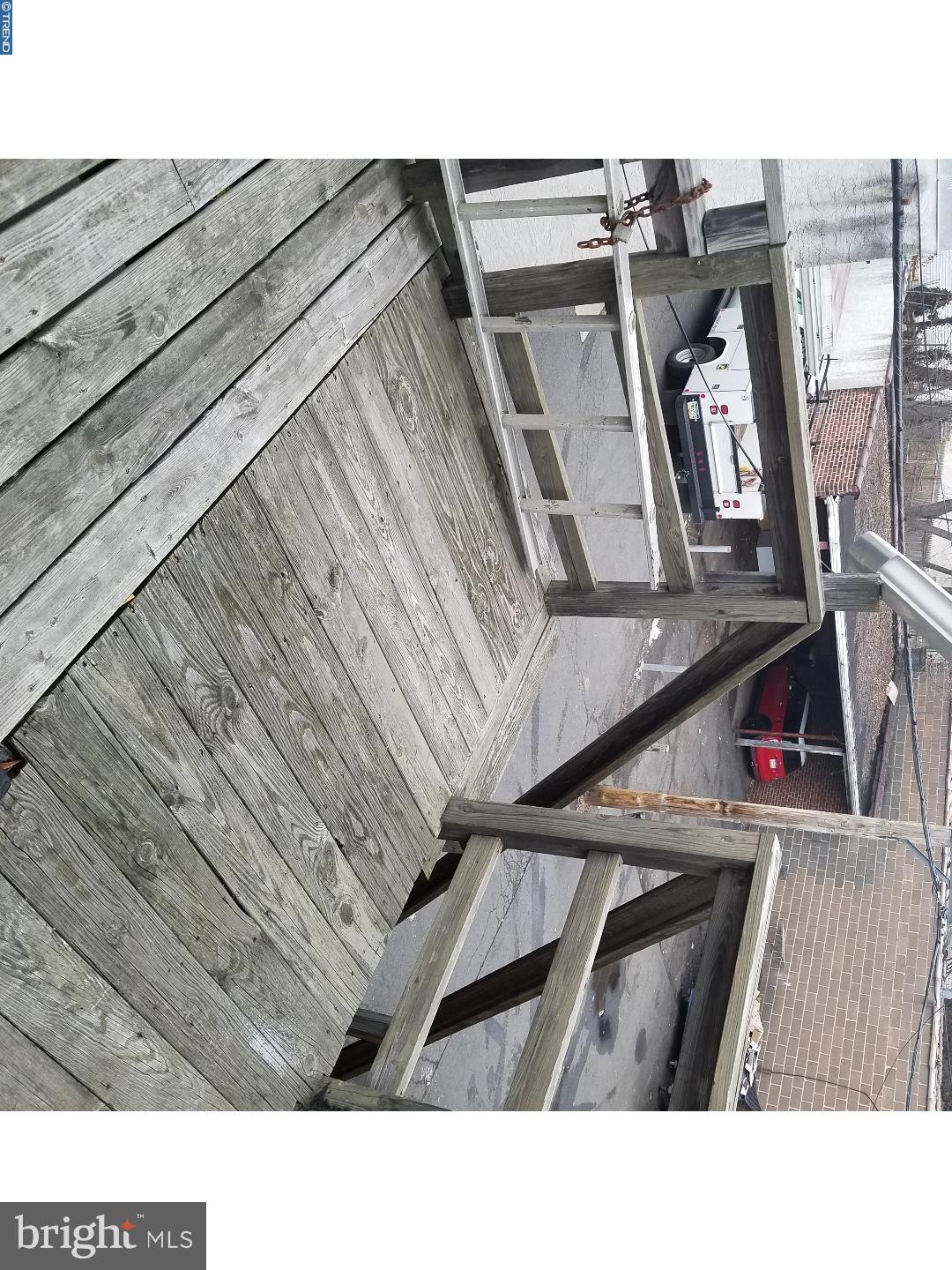 GLENSIDE - Residential Lease