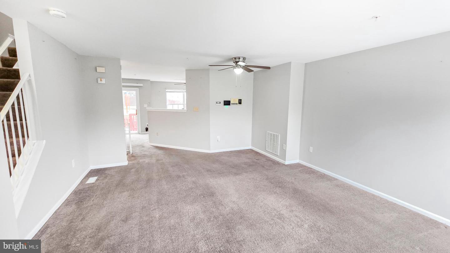841 ALABASTER COURT