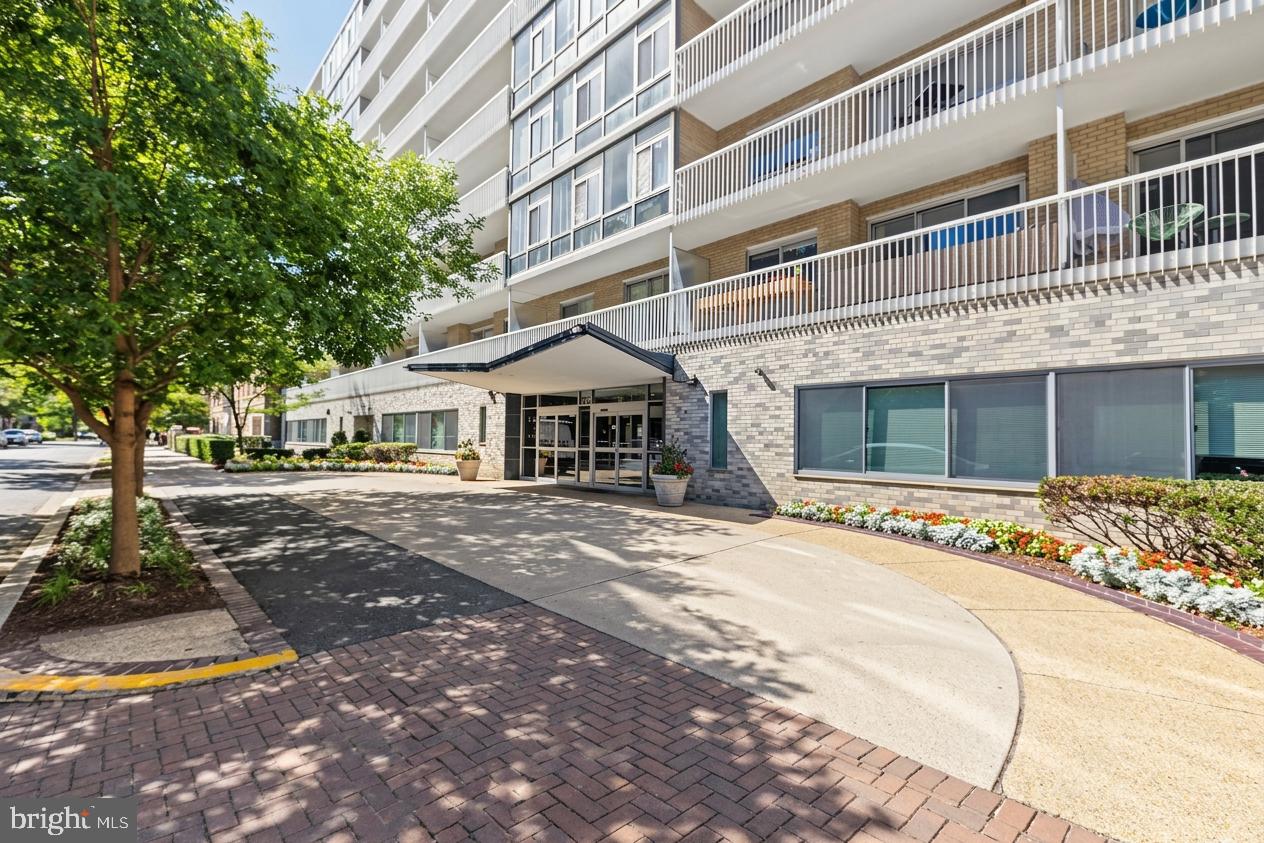 730 24TH STREET NW 409