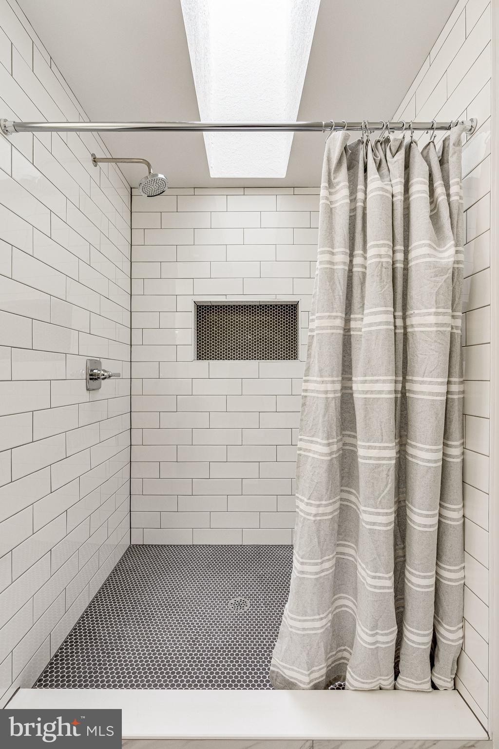 PARADISE - Residential