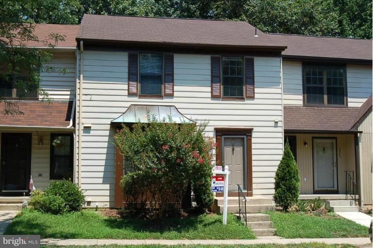 BURKE CENTRE - Residential Lease