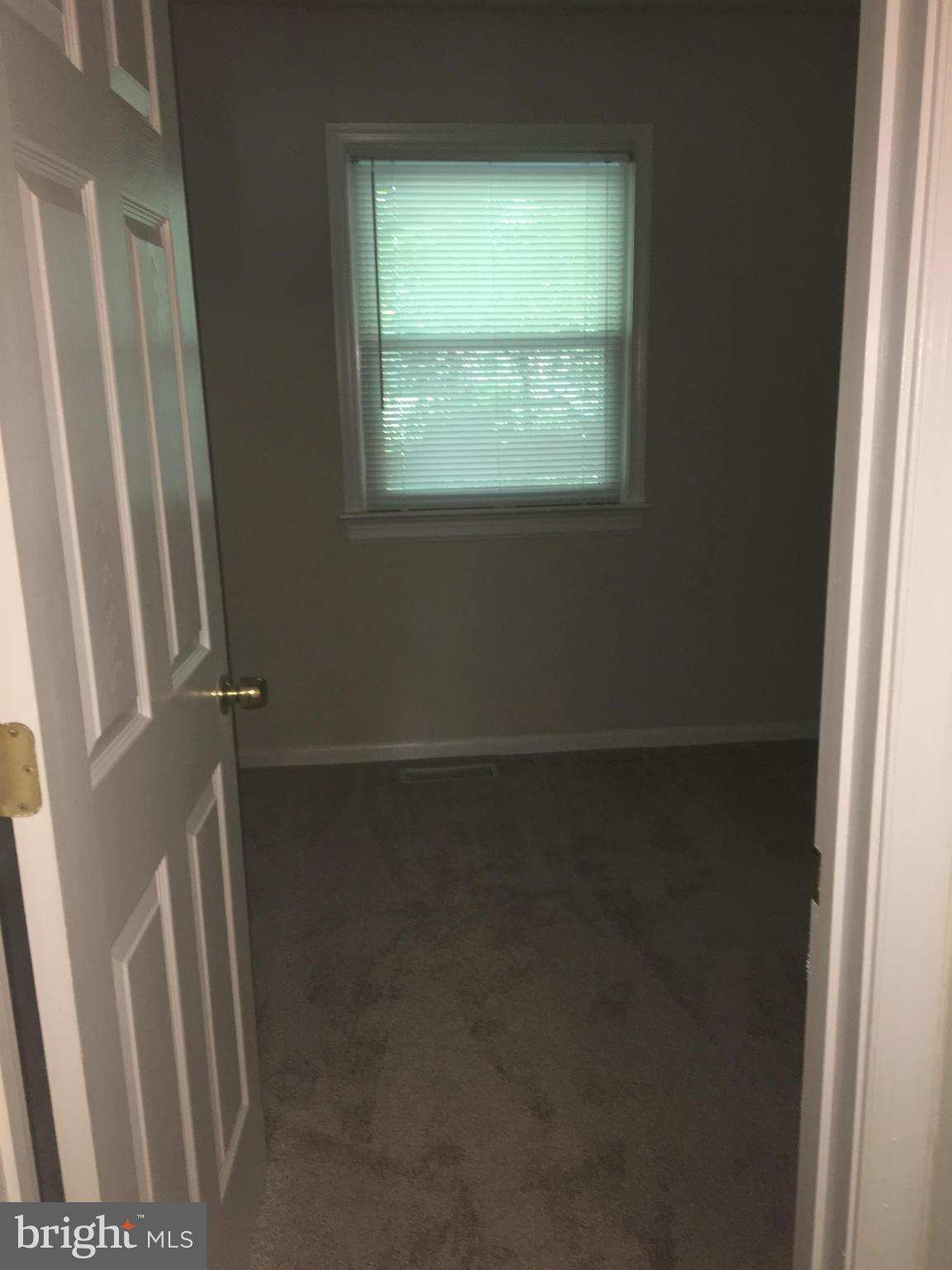 WILLIAMSTOWN - Residential