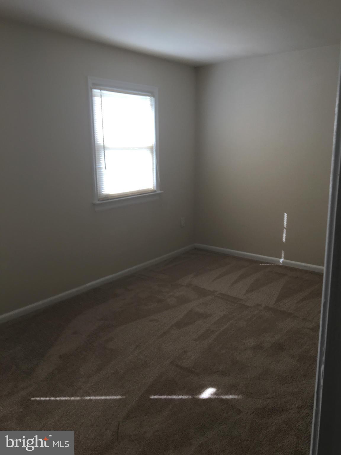 WILLIAMSTOWN - Residential