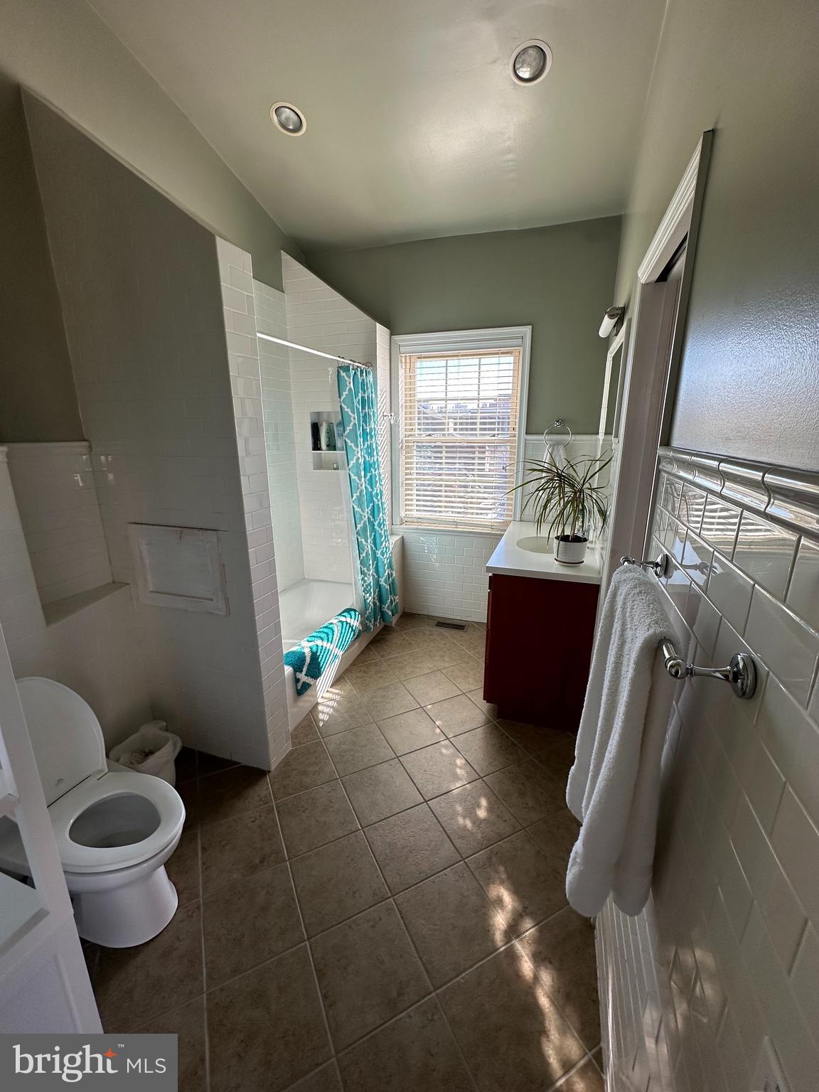 PHILADELPHIA - Residential Lease