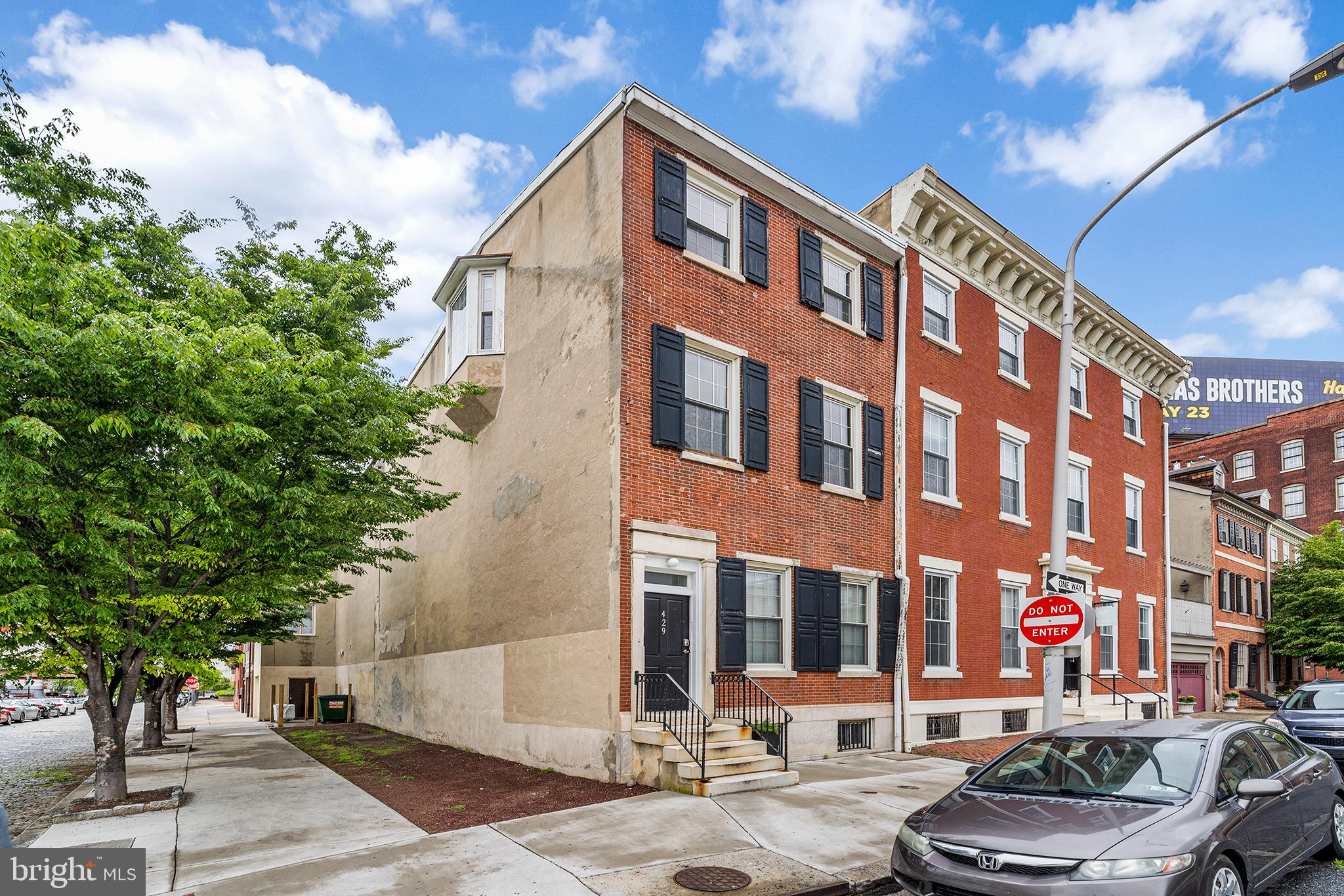 PHILADELPHIA - Residential Lease