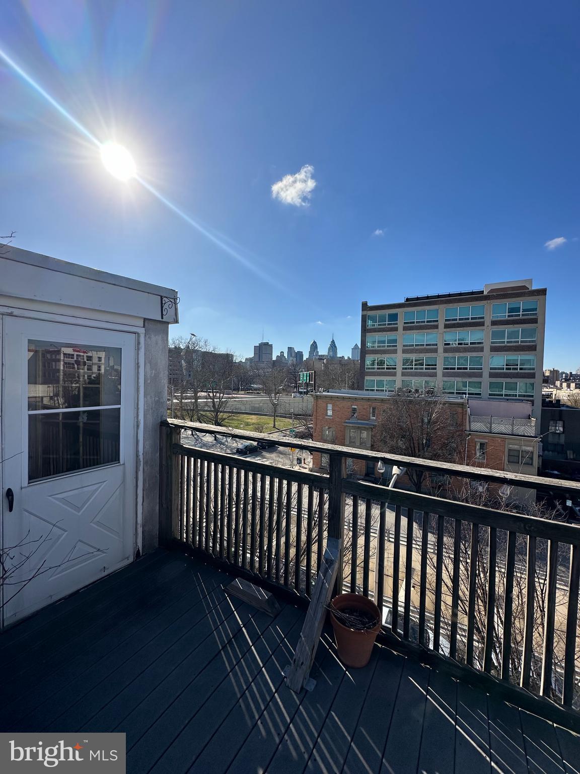 PHILADELPHIA - Residential Lease