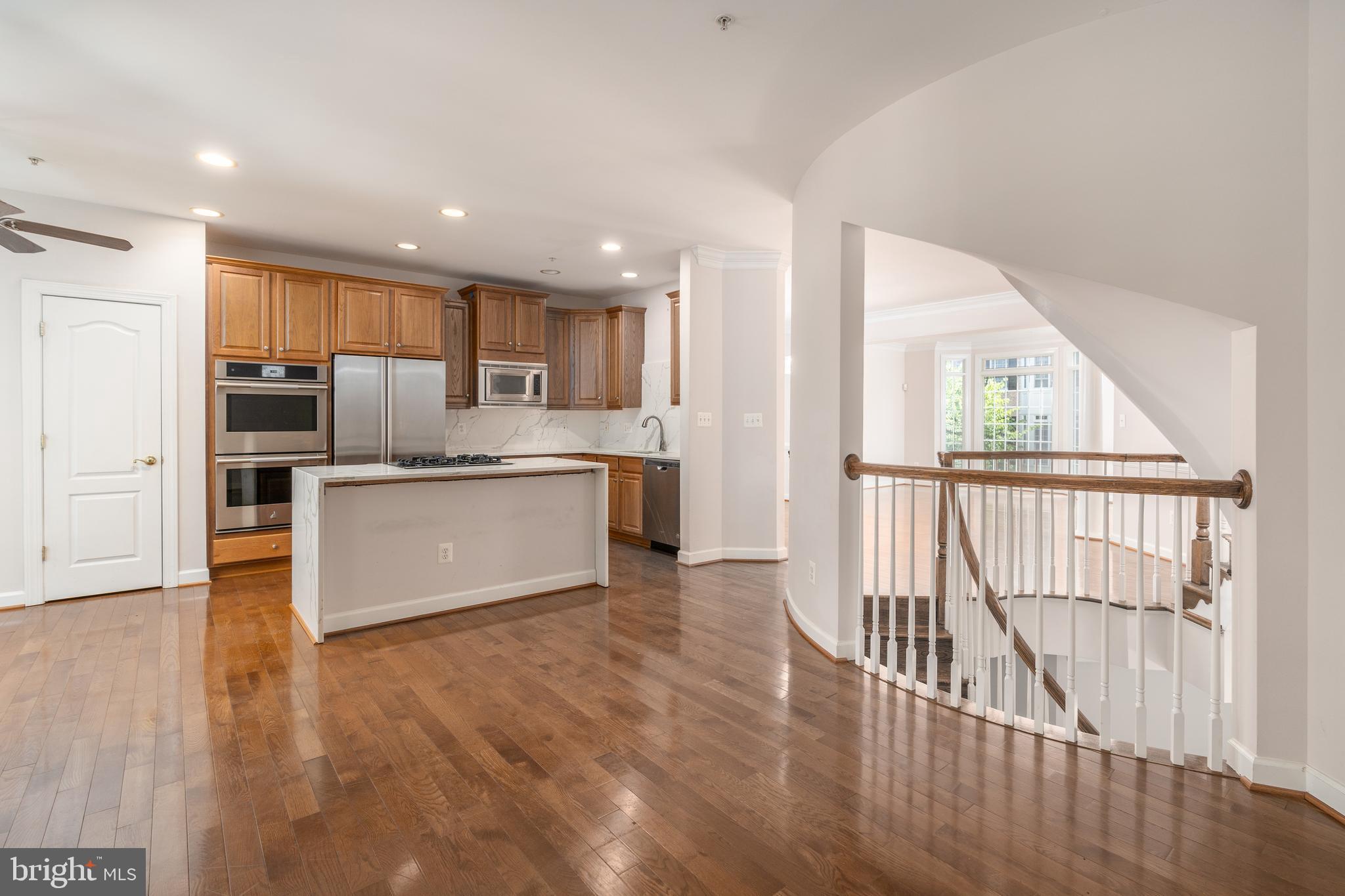 MCLEAN PLACE TOWNHOME - Residential Lease