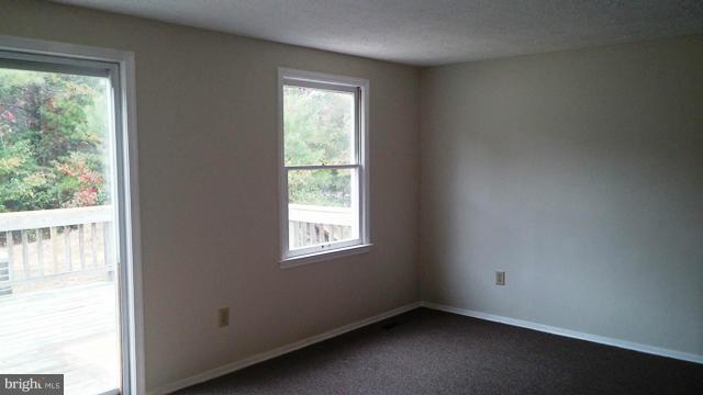 HUNTING QUARTERS - Residential Lease