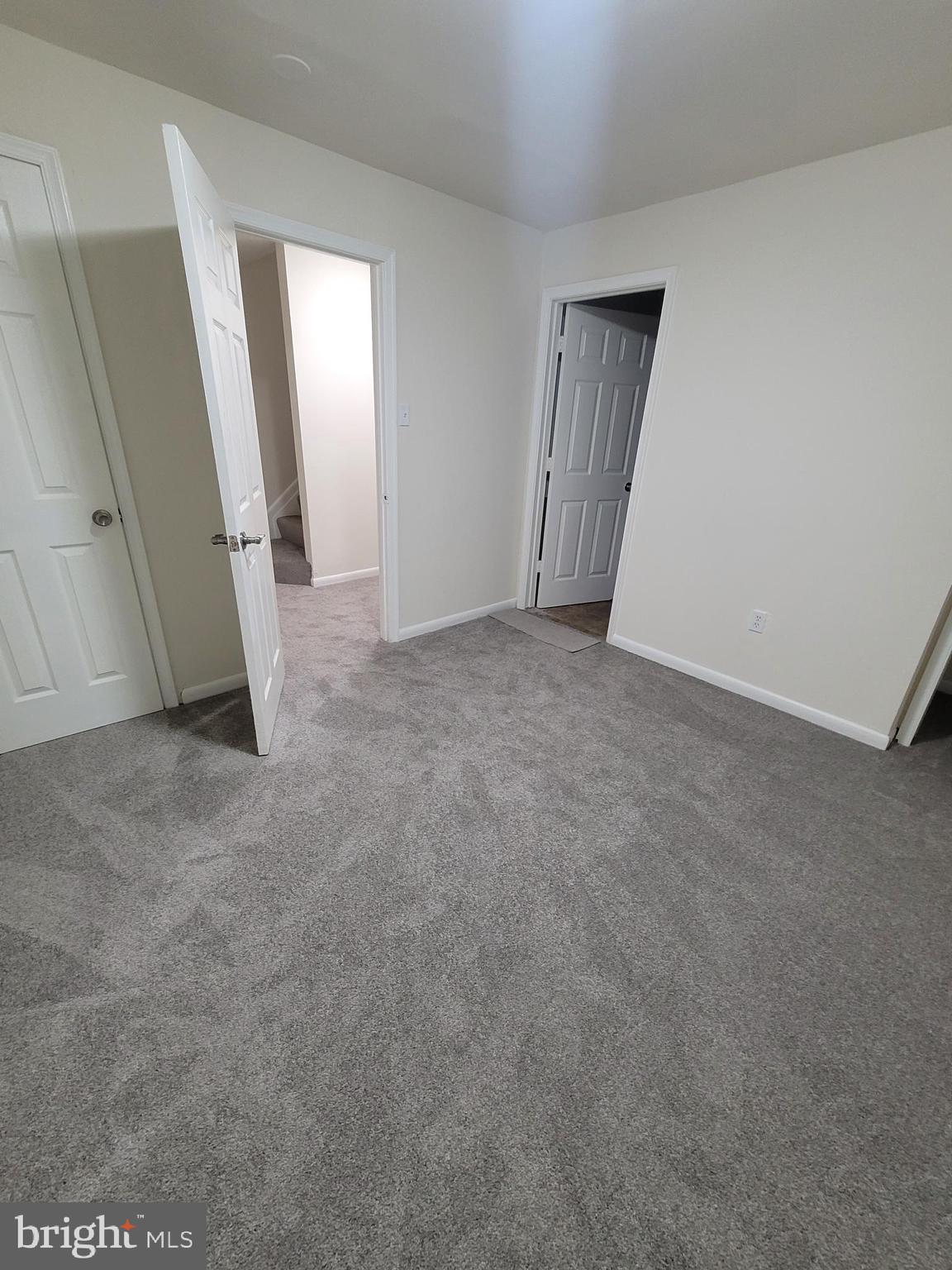 OWINGS MILLS - Residential