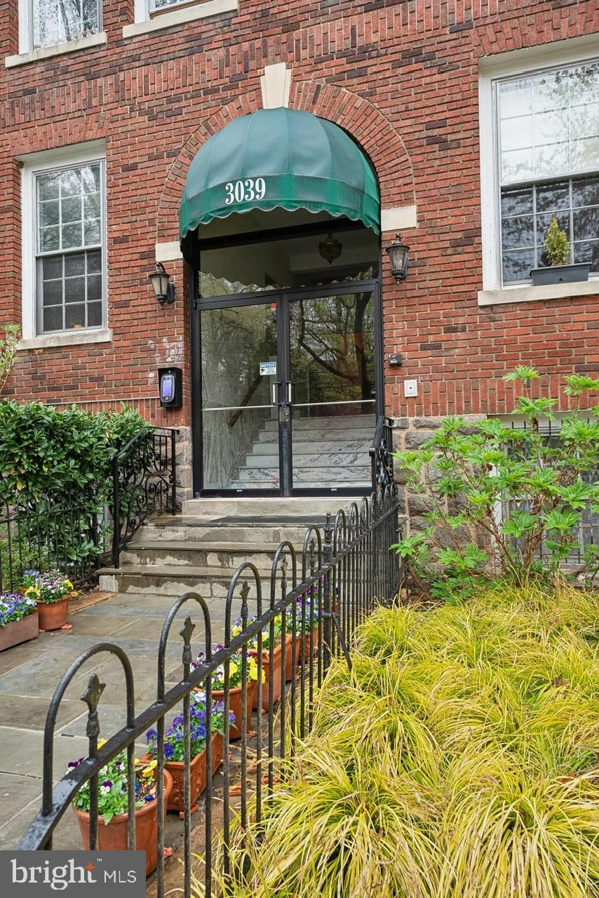 3039 MACOMB STREET NW 3A