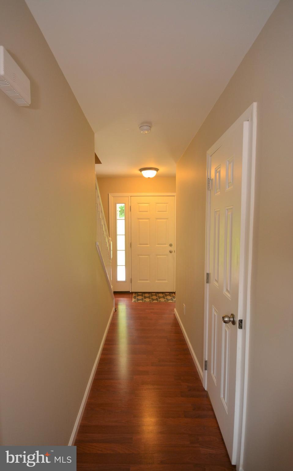 LAKE FRONT ROYAL - Residential