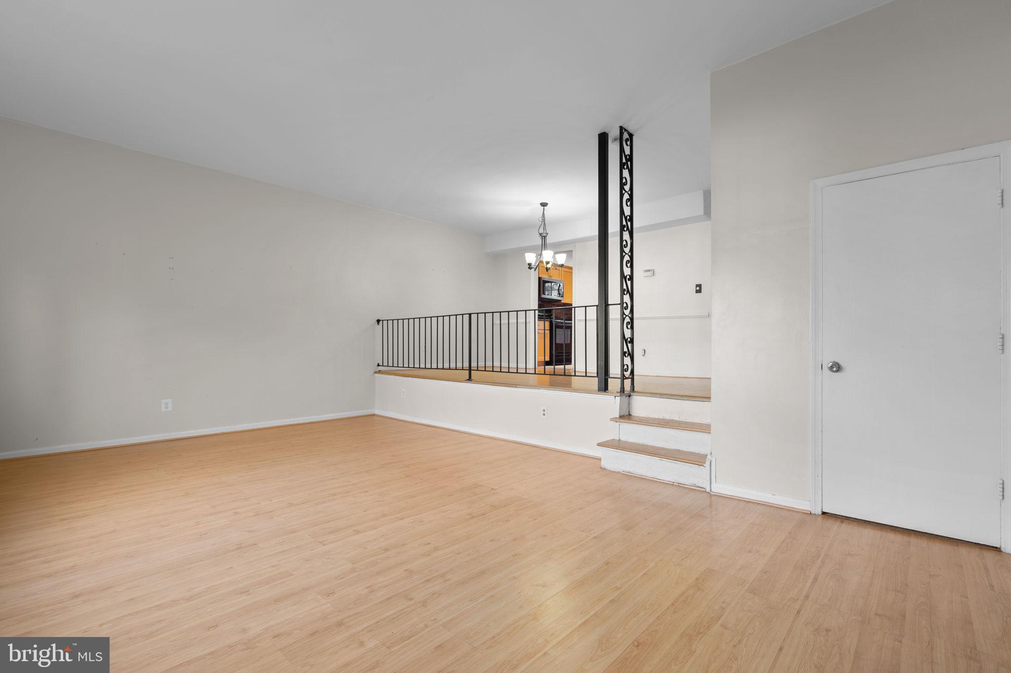 5927 BAYSHIRE ROAD 115