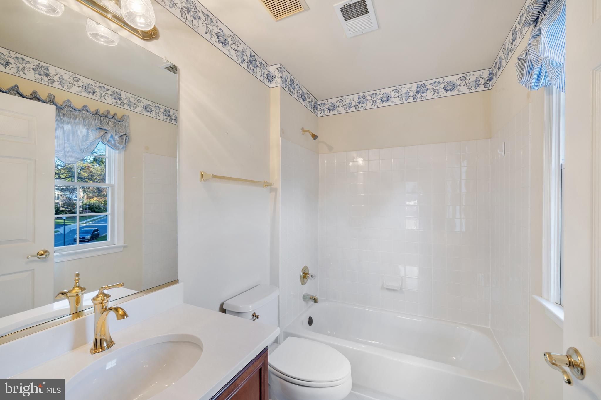 POTOMAC GLEN - Residential