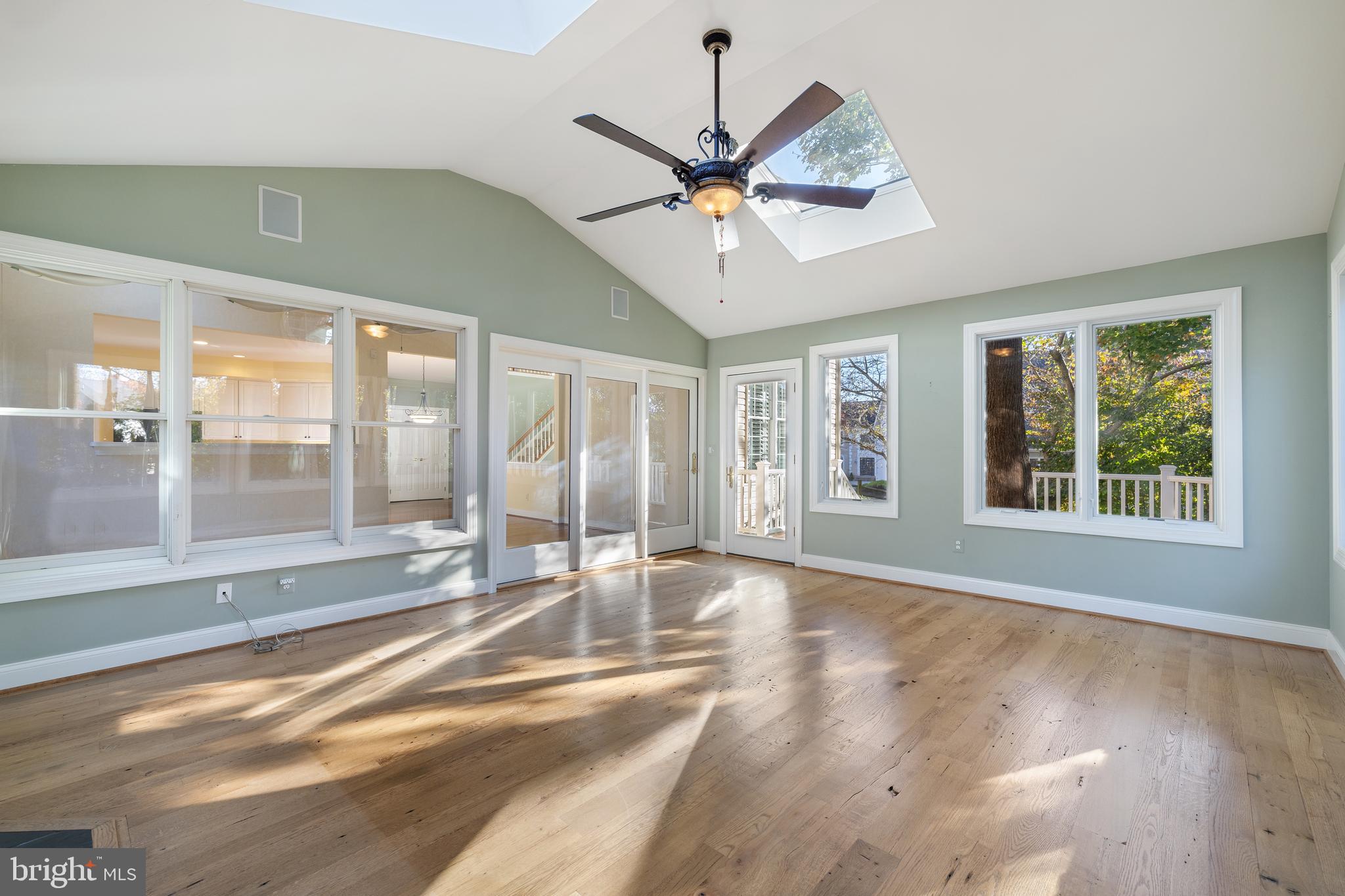 POTOMAC GLEN - Residential