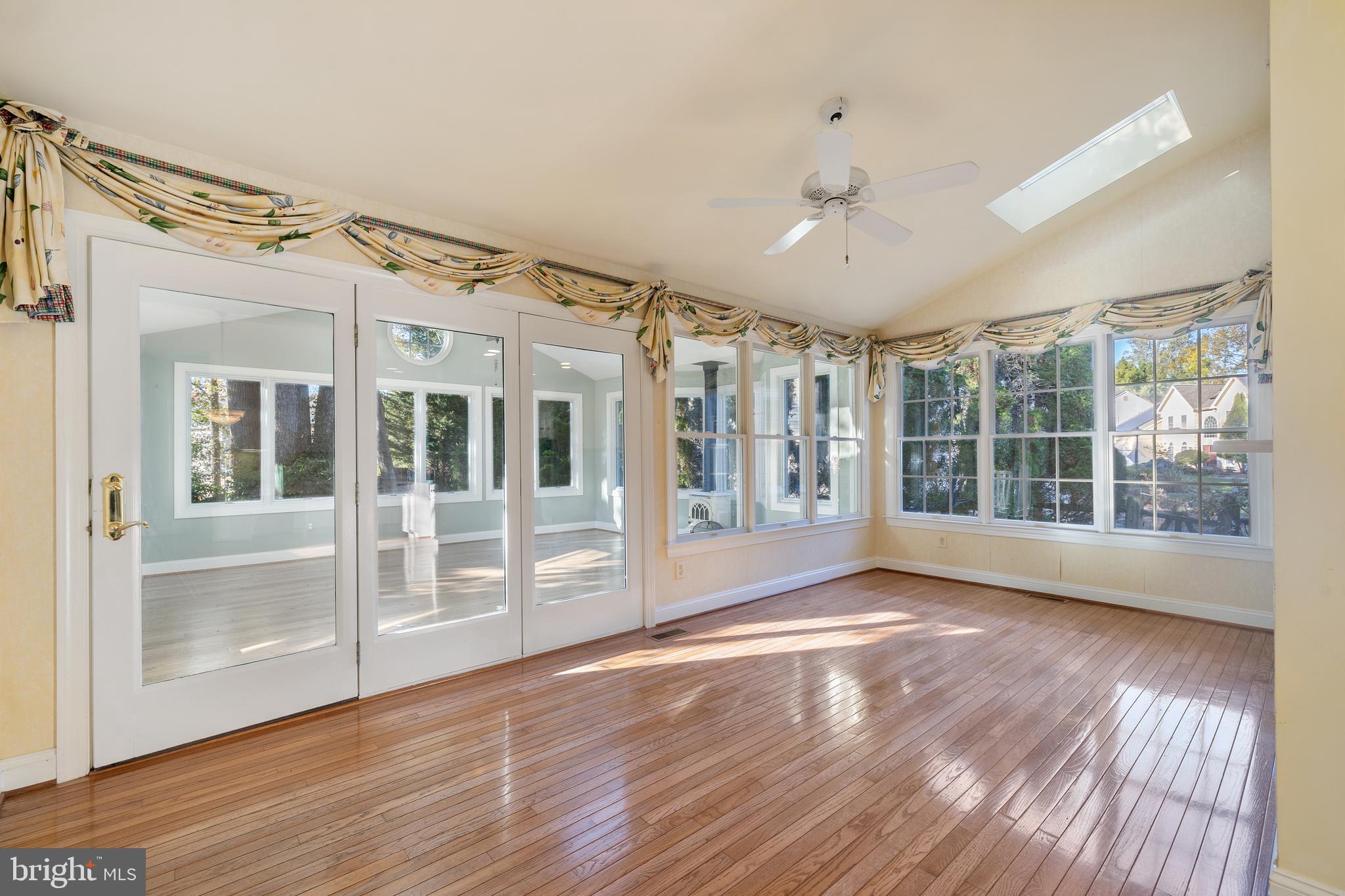 POTOMAC GLEN - Residential