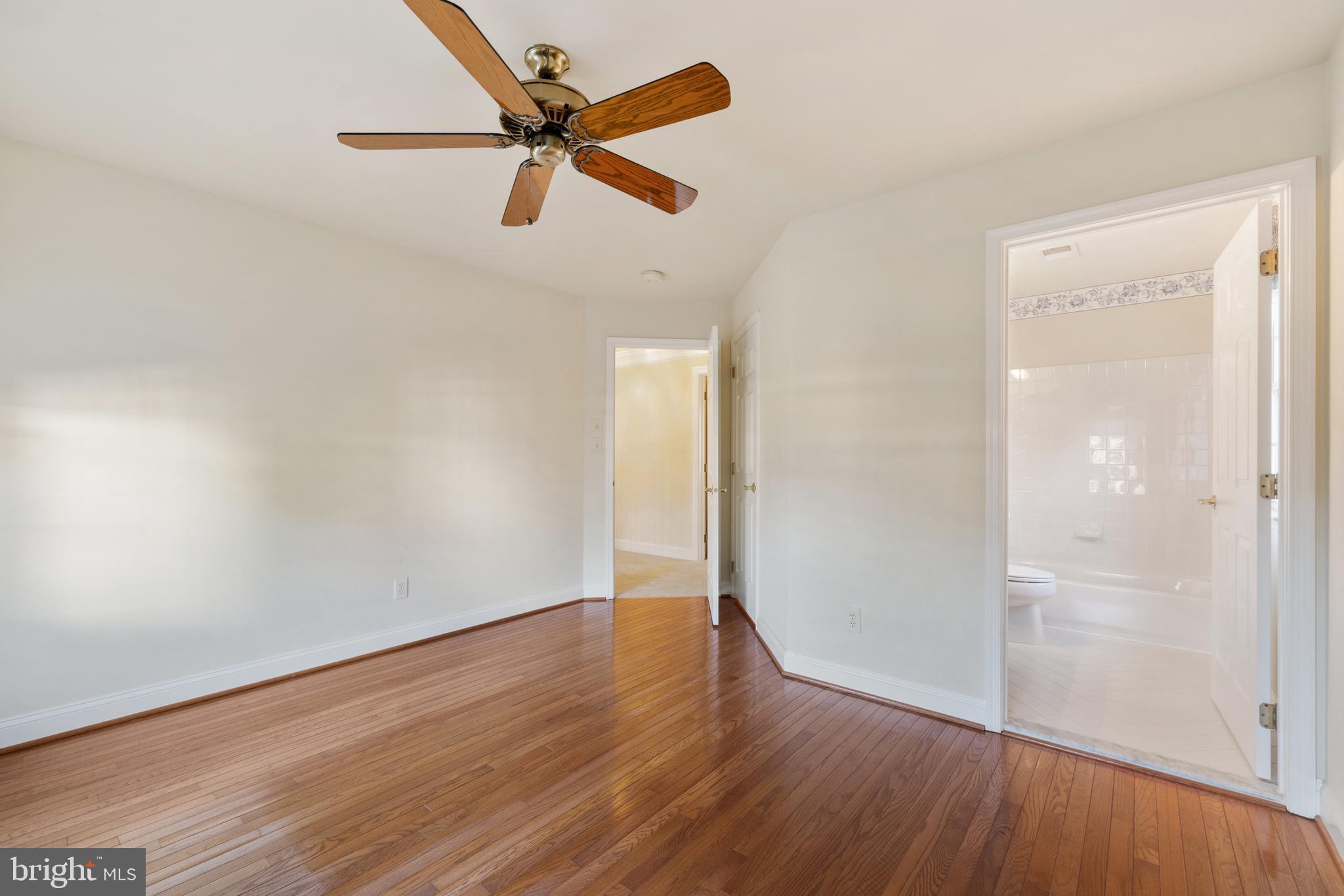 POTOMAC GLEN - Residential