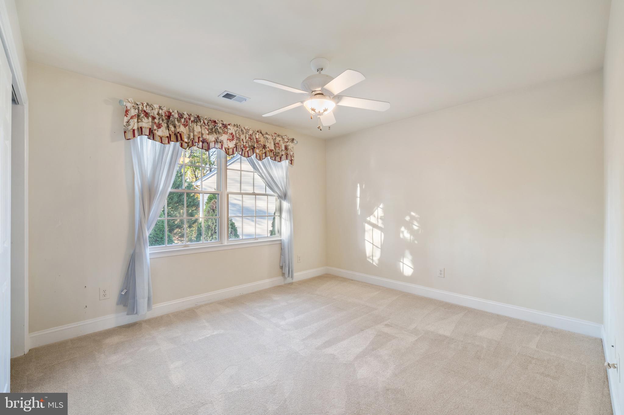 POTOMAC GLEN - Residential