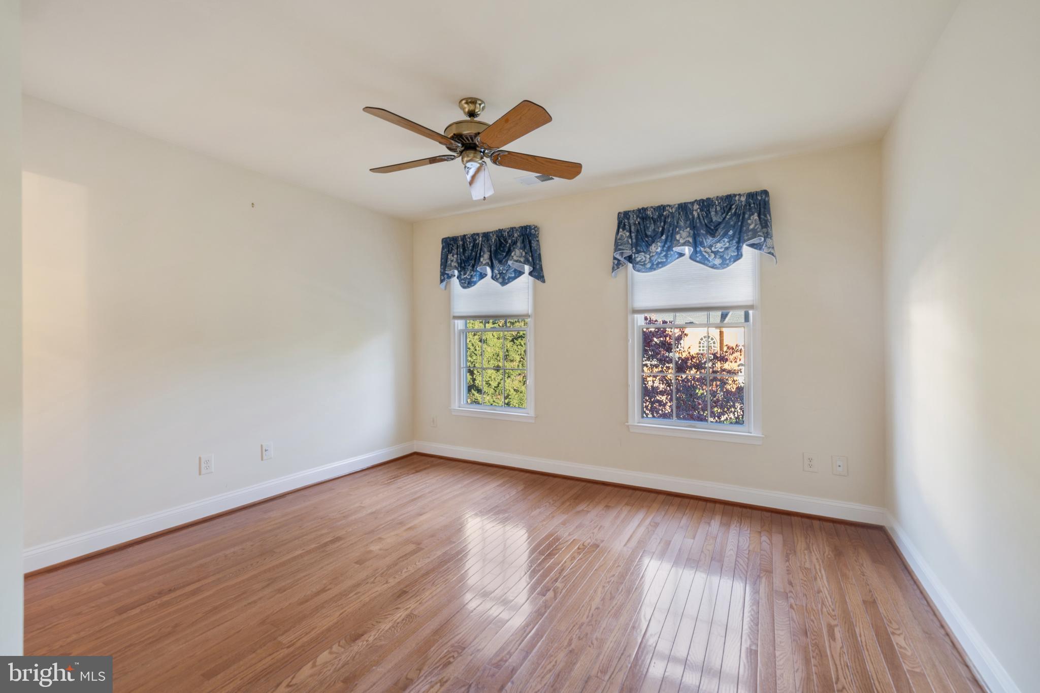 POTOMAC GLEN - Residential