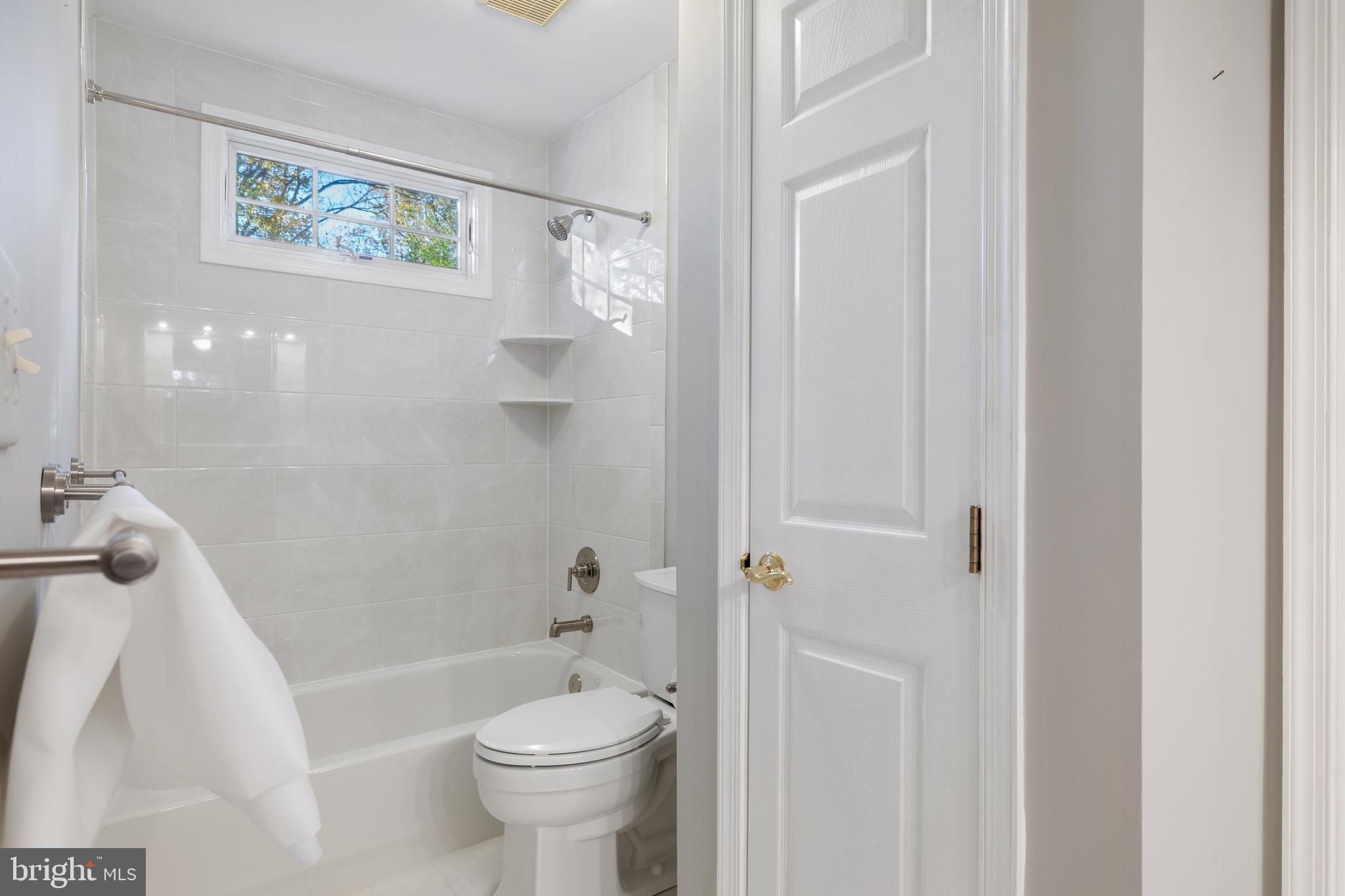 POTOMAC GLEN - Residential