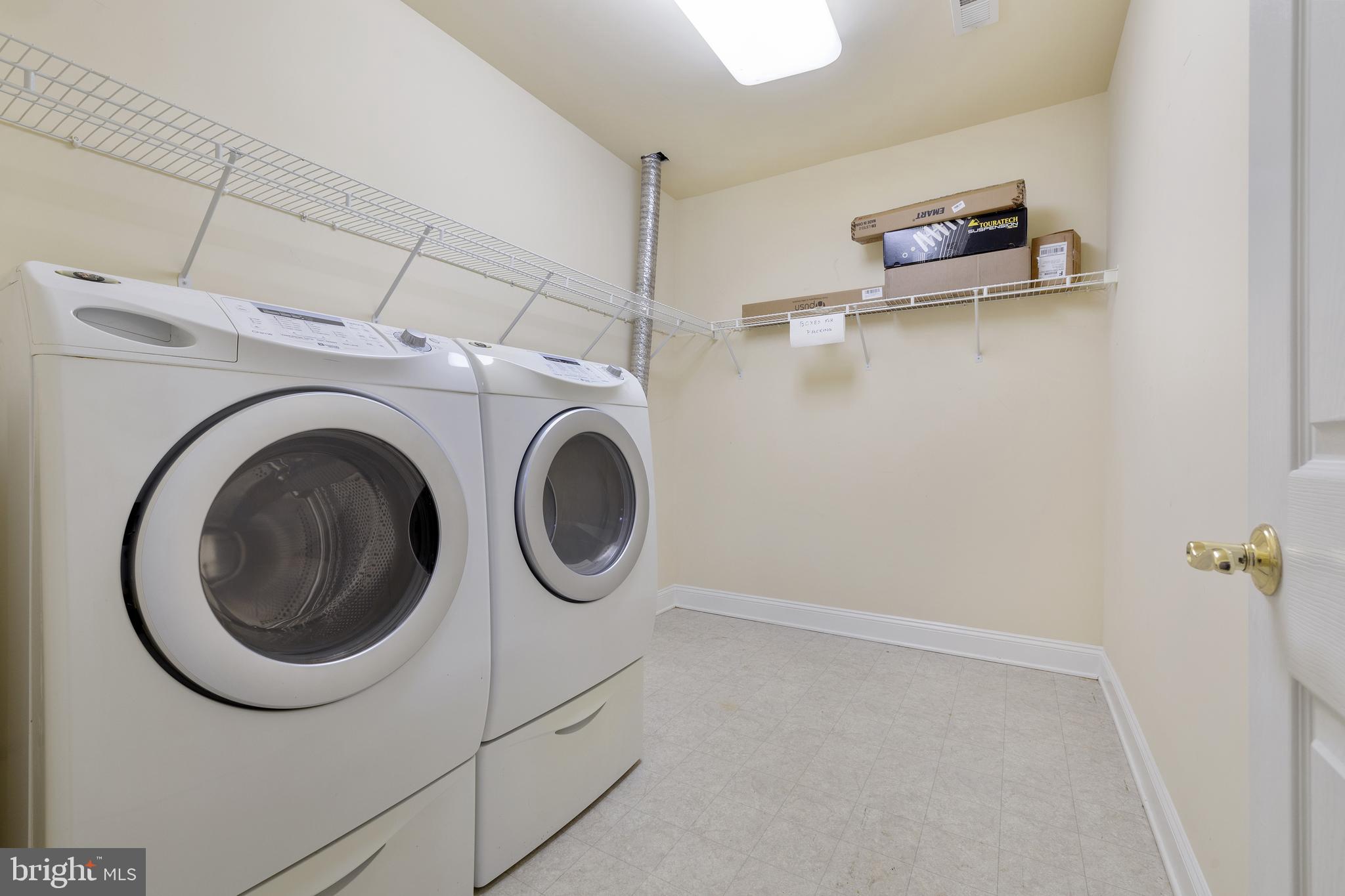 POTOMAC GLEN - Residential