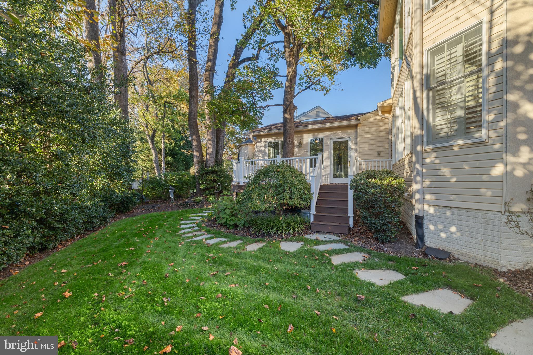 POTOMAC GLEN - Residential