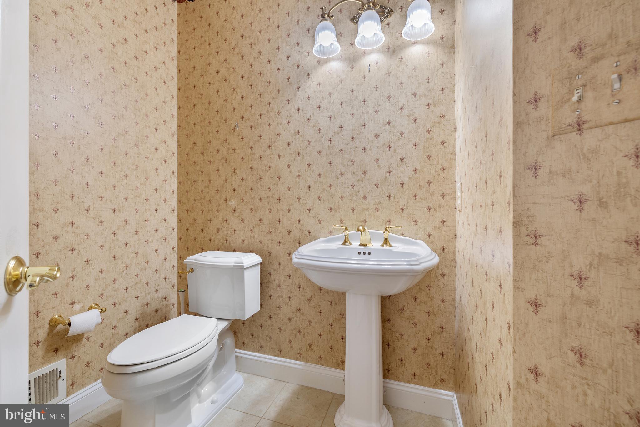 POTOMAC GLEN - Residential