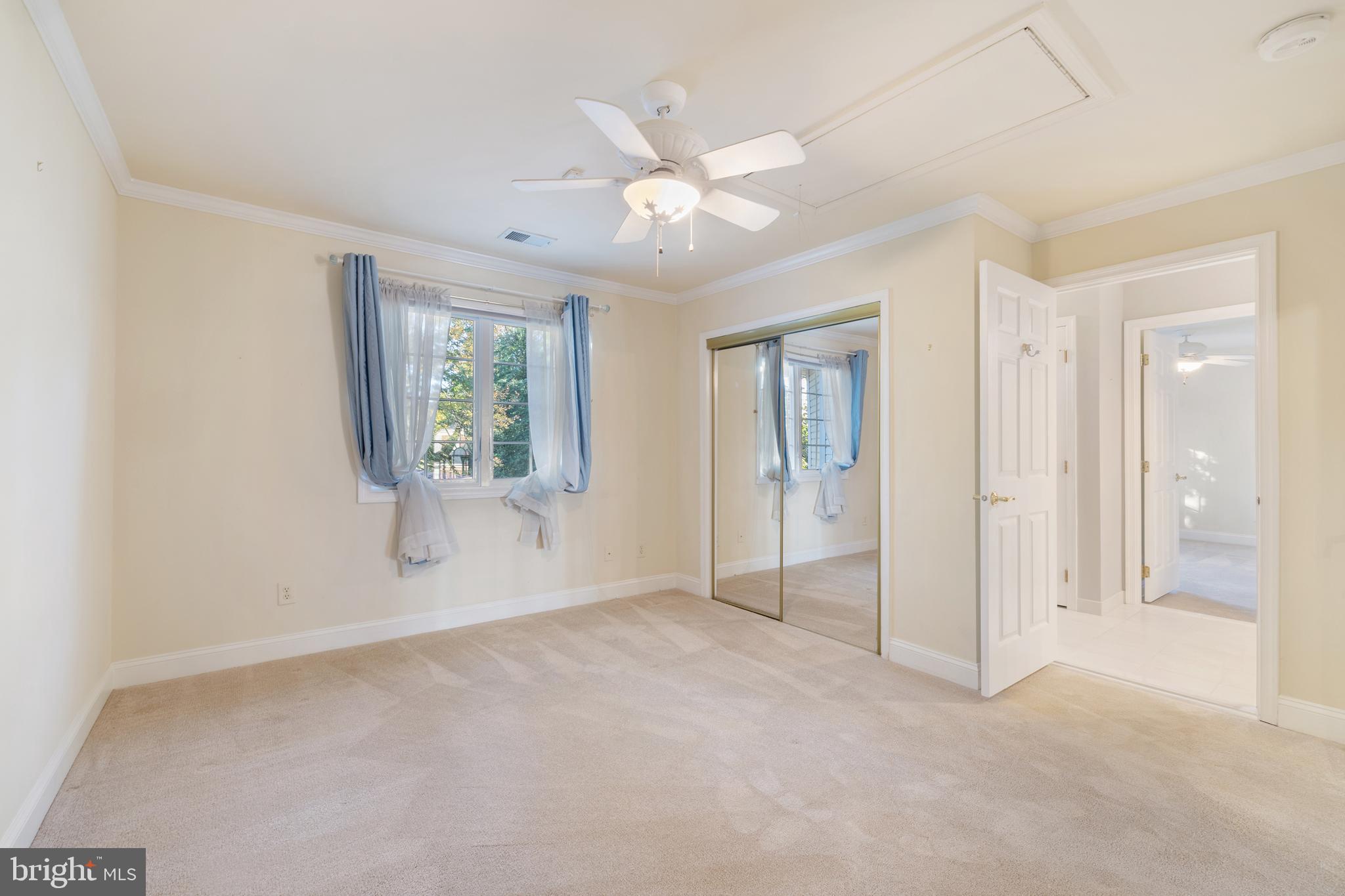 POTOMAC GLEN - Residential