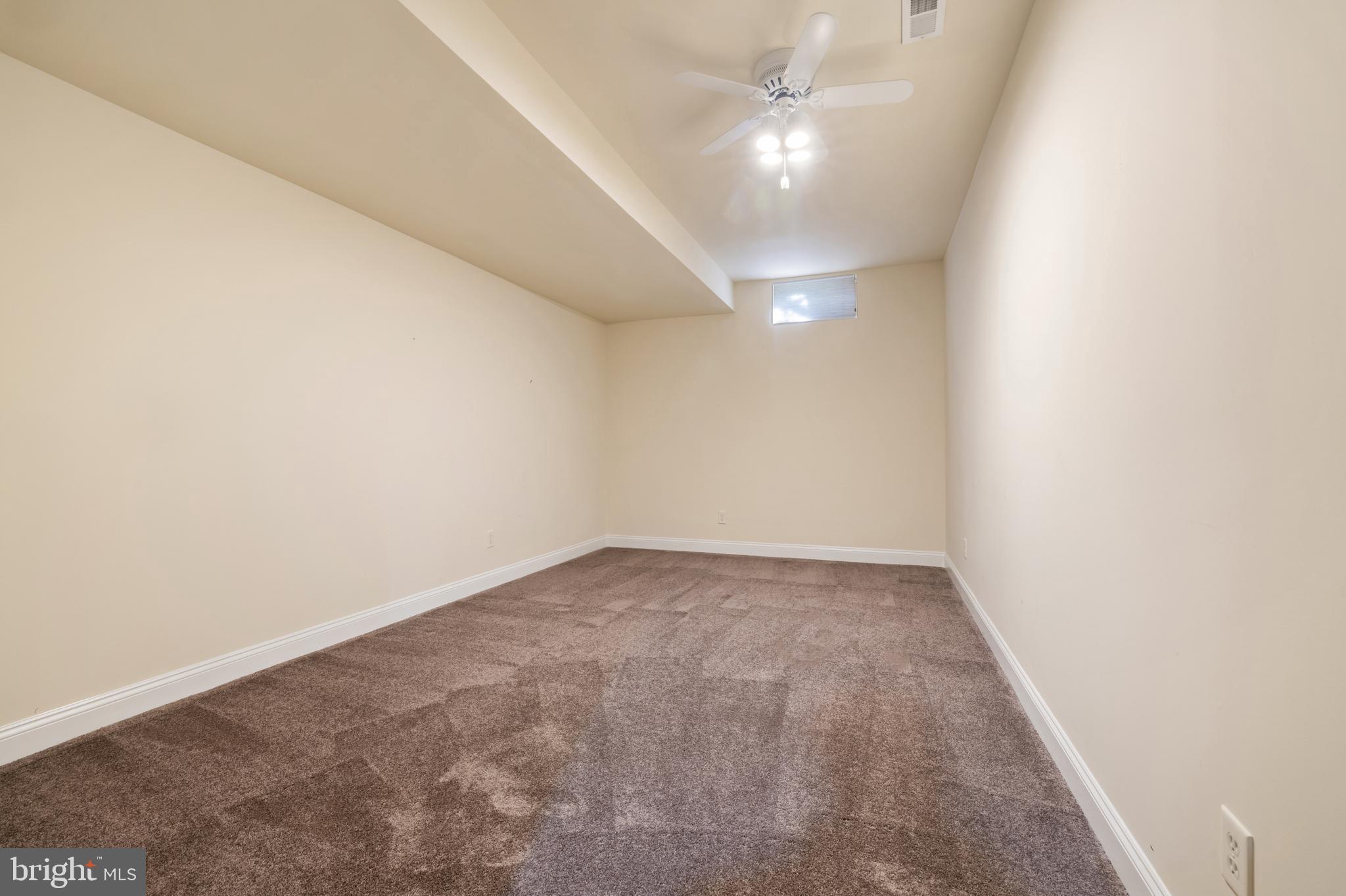 POTOMAC GLEN - Residential