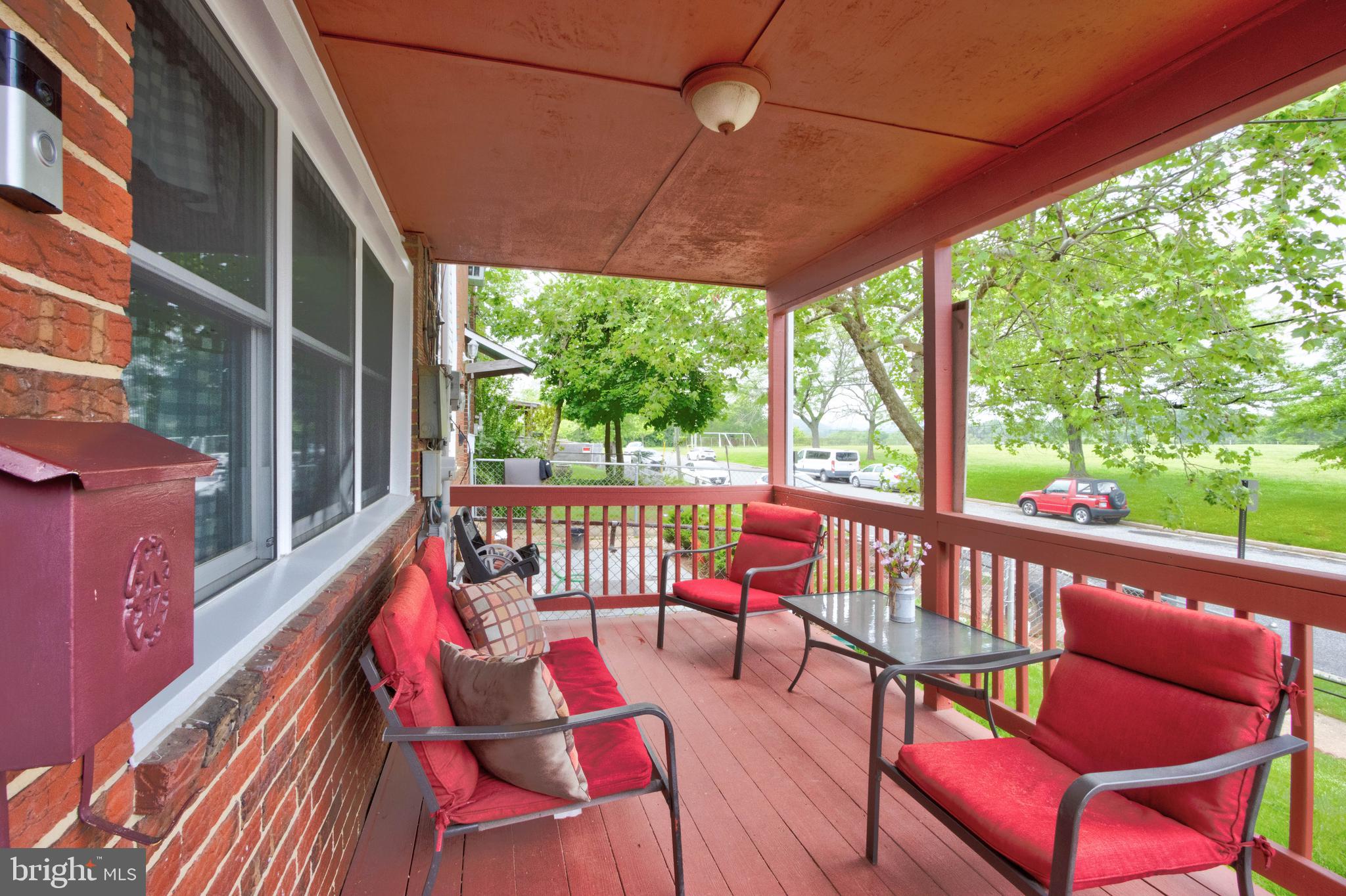 RIVERVIEW - Residential