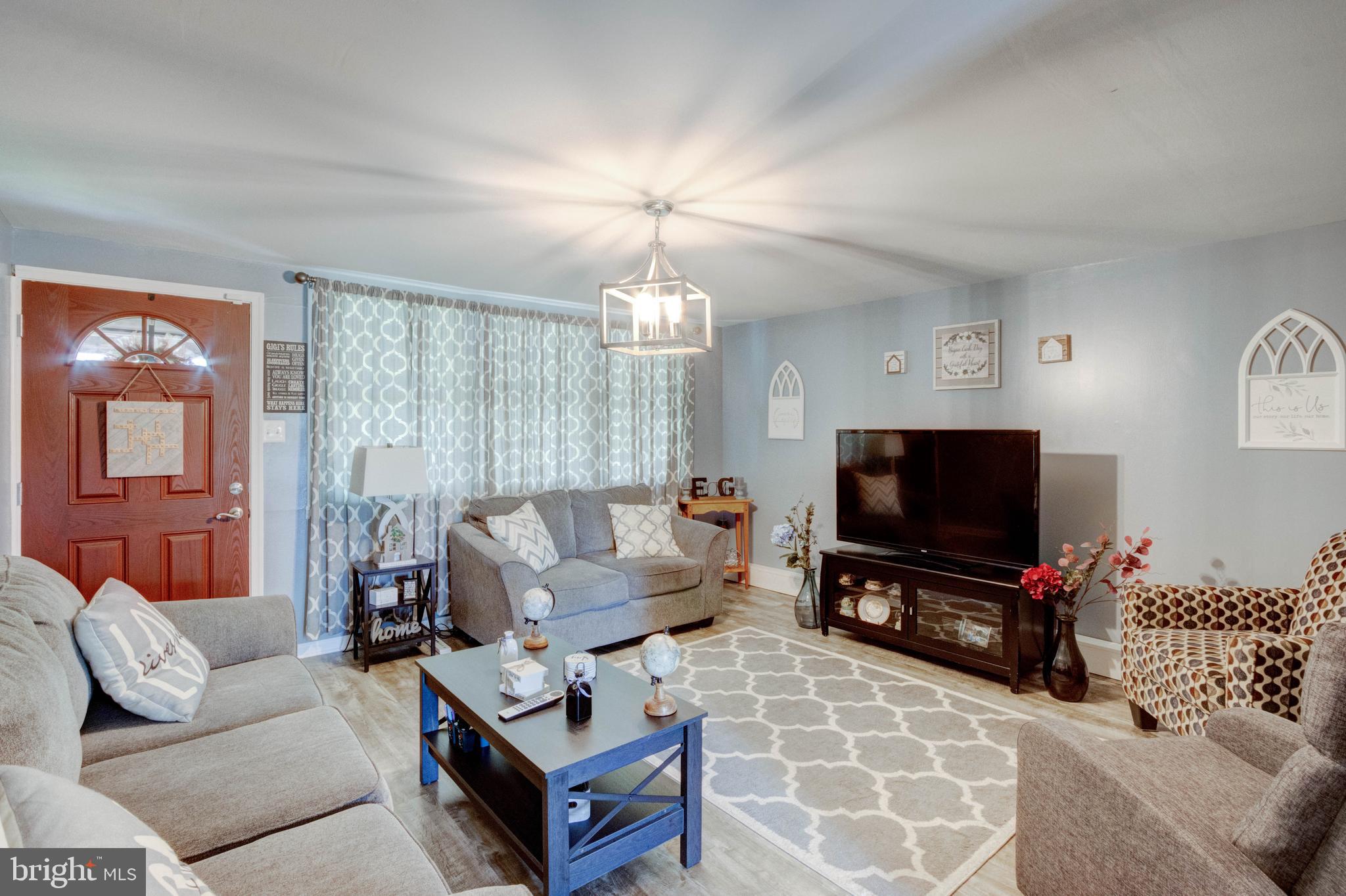 RIVERVIEW - Residential