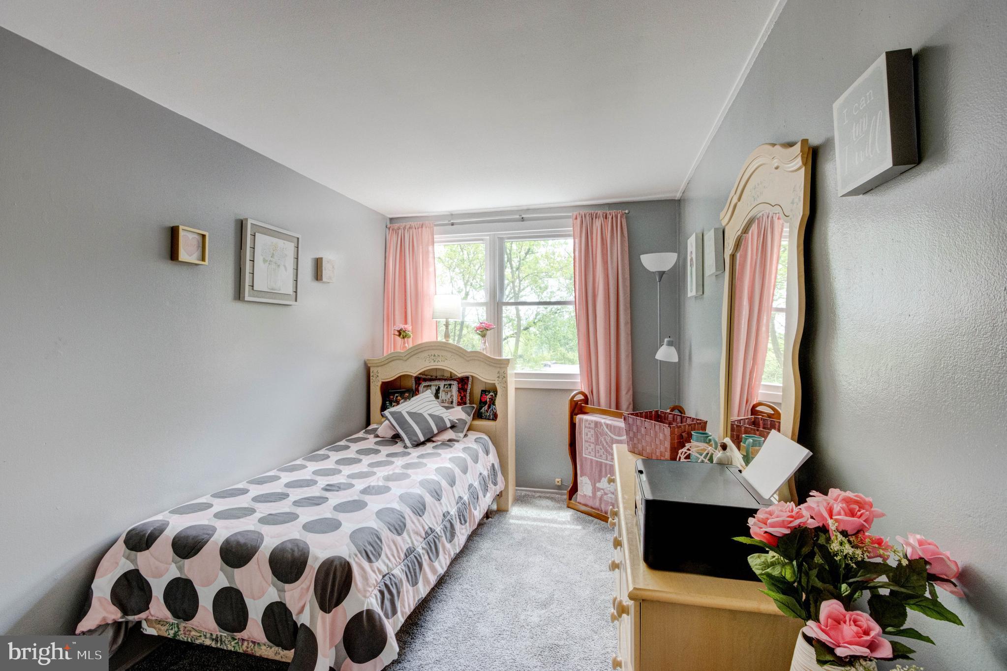 RIVERVIEW - Residential