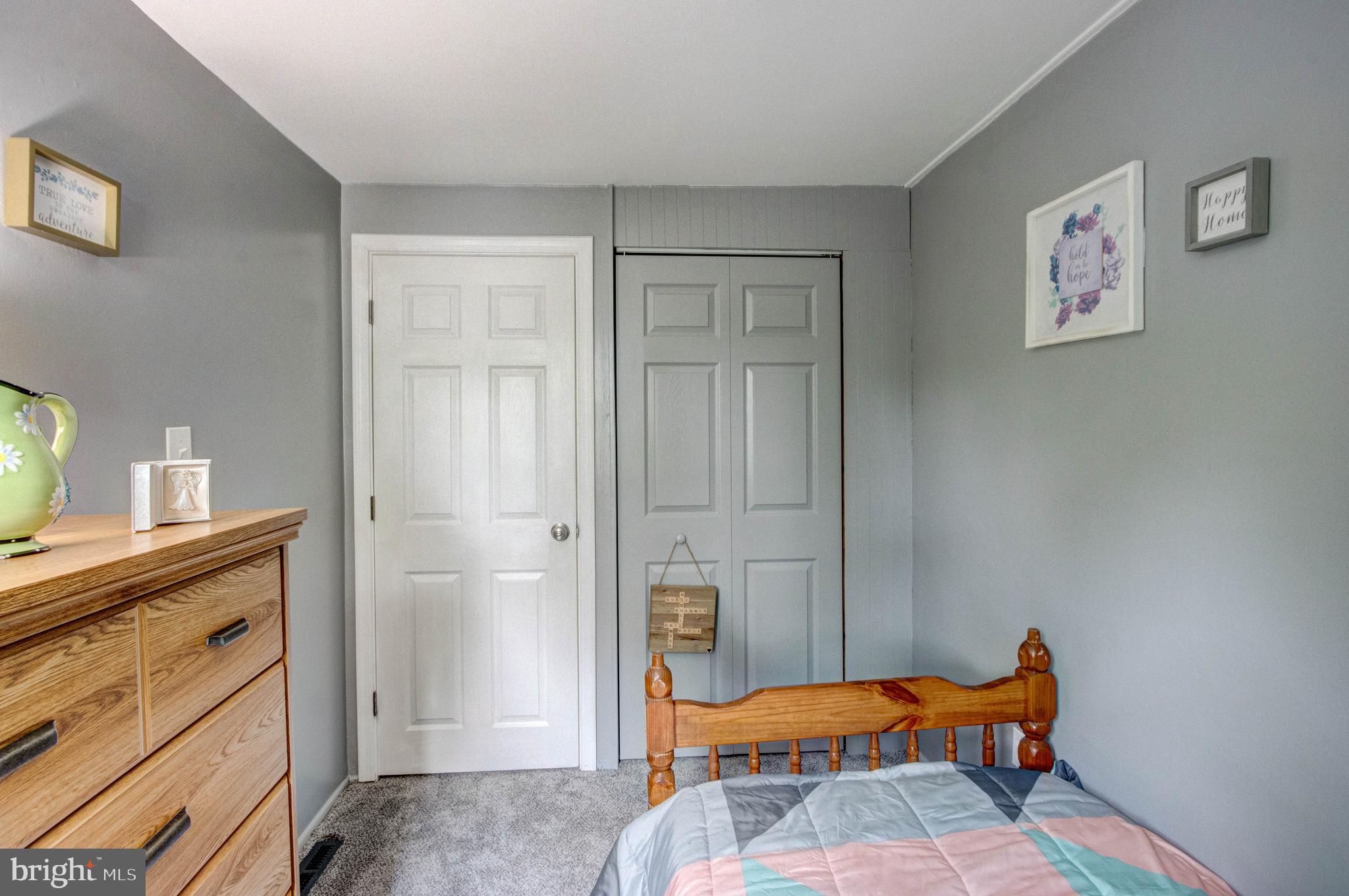 RIVERVIEW - Residential