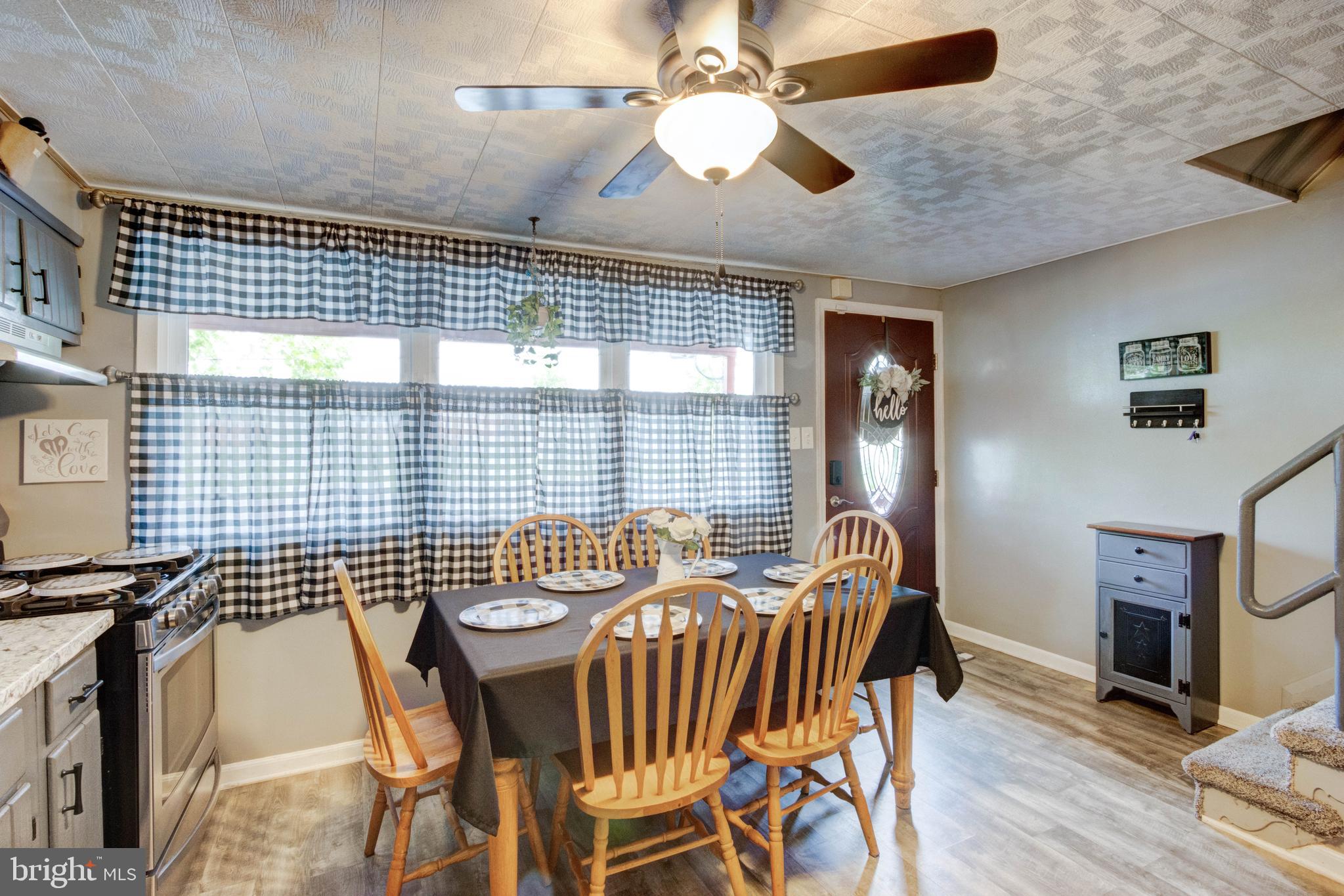 RIVERVIEW - Residential