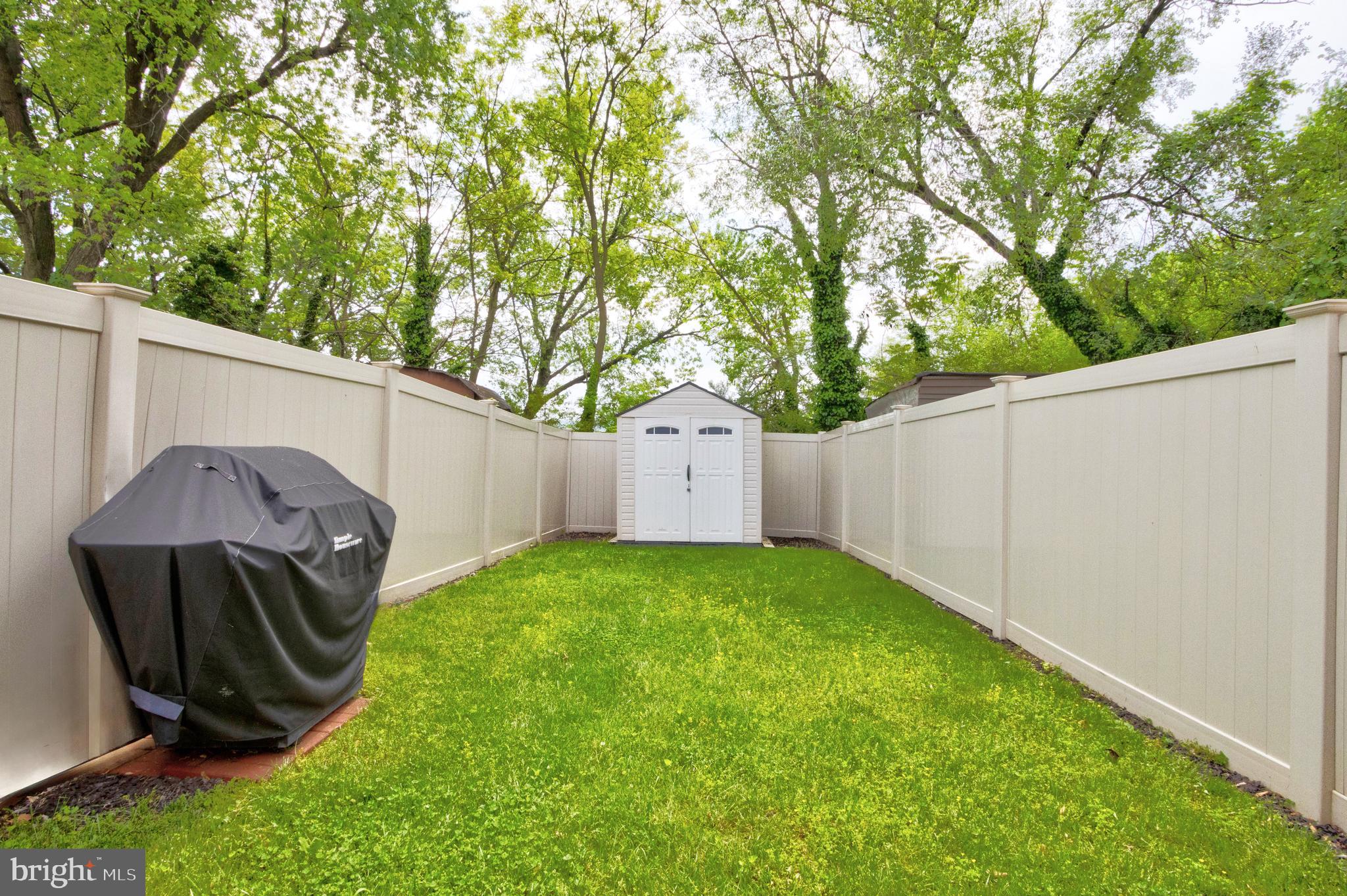 RIVERVIEW - Residential