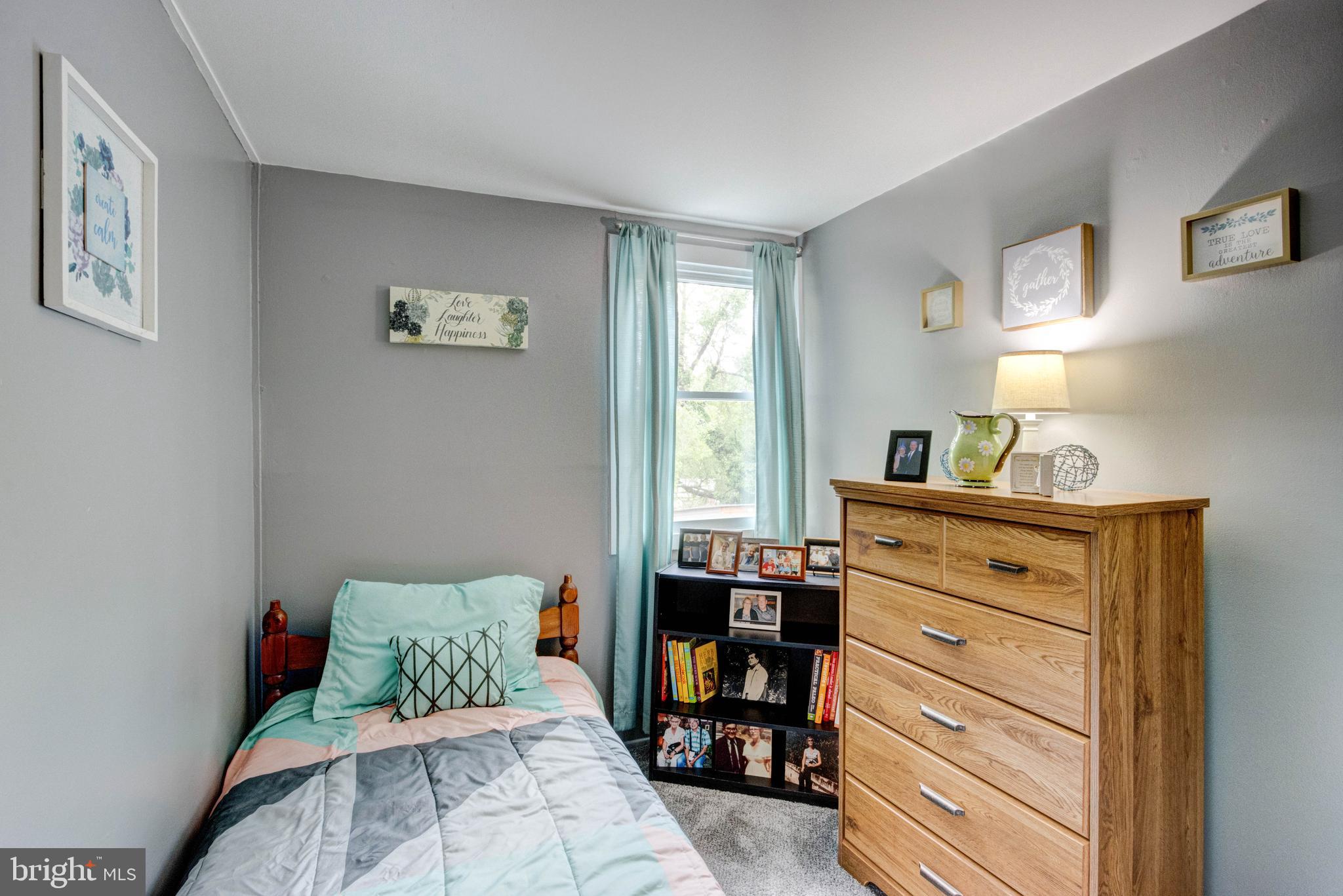 RIVERVIEW - Residential